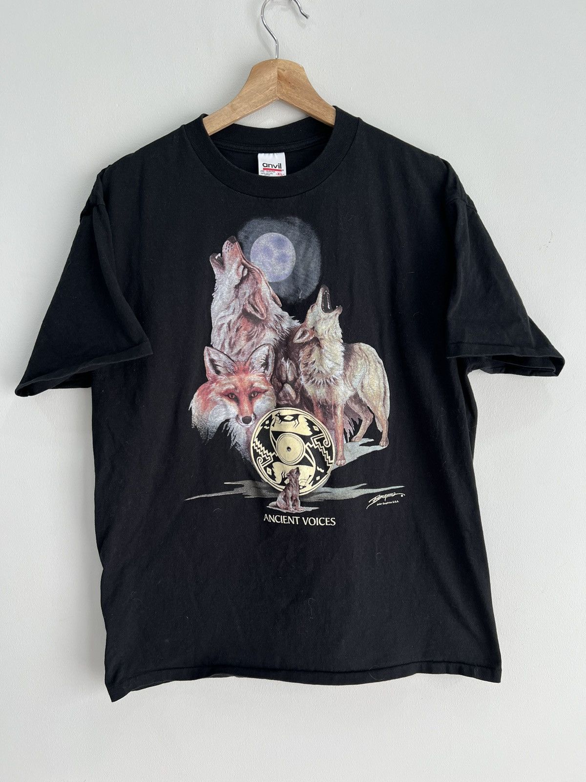 Vtg Ancient Voices Howling Wolf Tee Shirt full Moon animal
