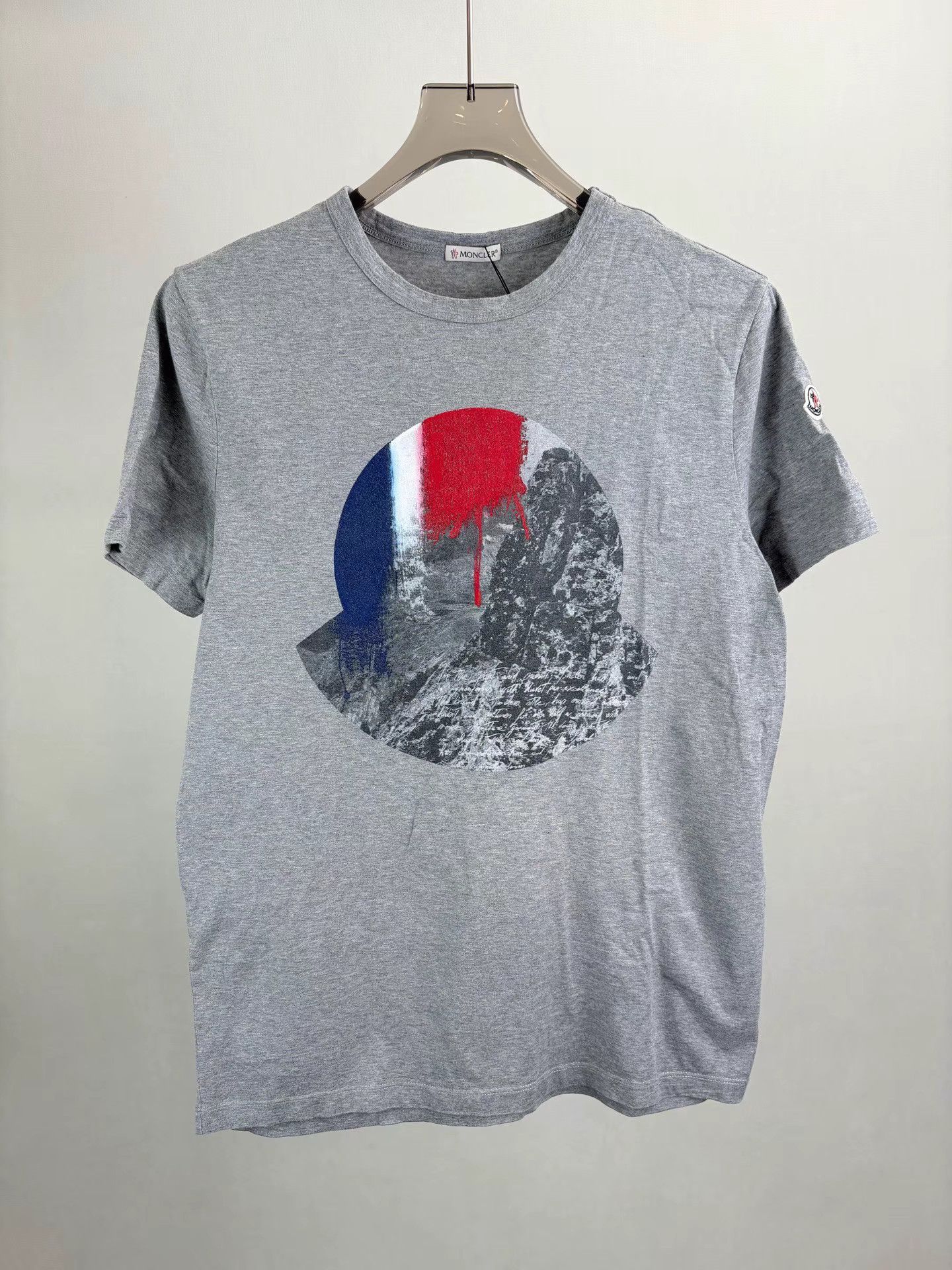 Moncler MONCLER Grey Short Sleeve T-shirt K1 Size US M / EU 48-50 / 2 - 1 Thumbnail
