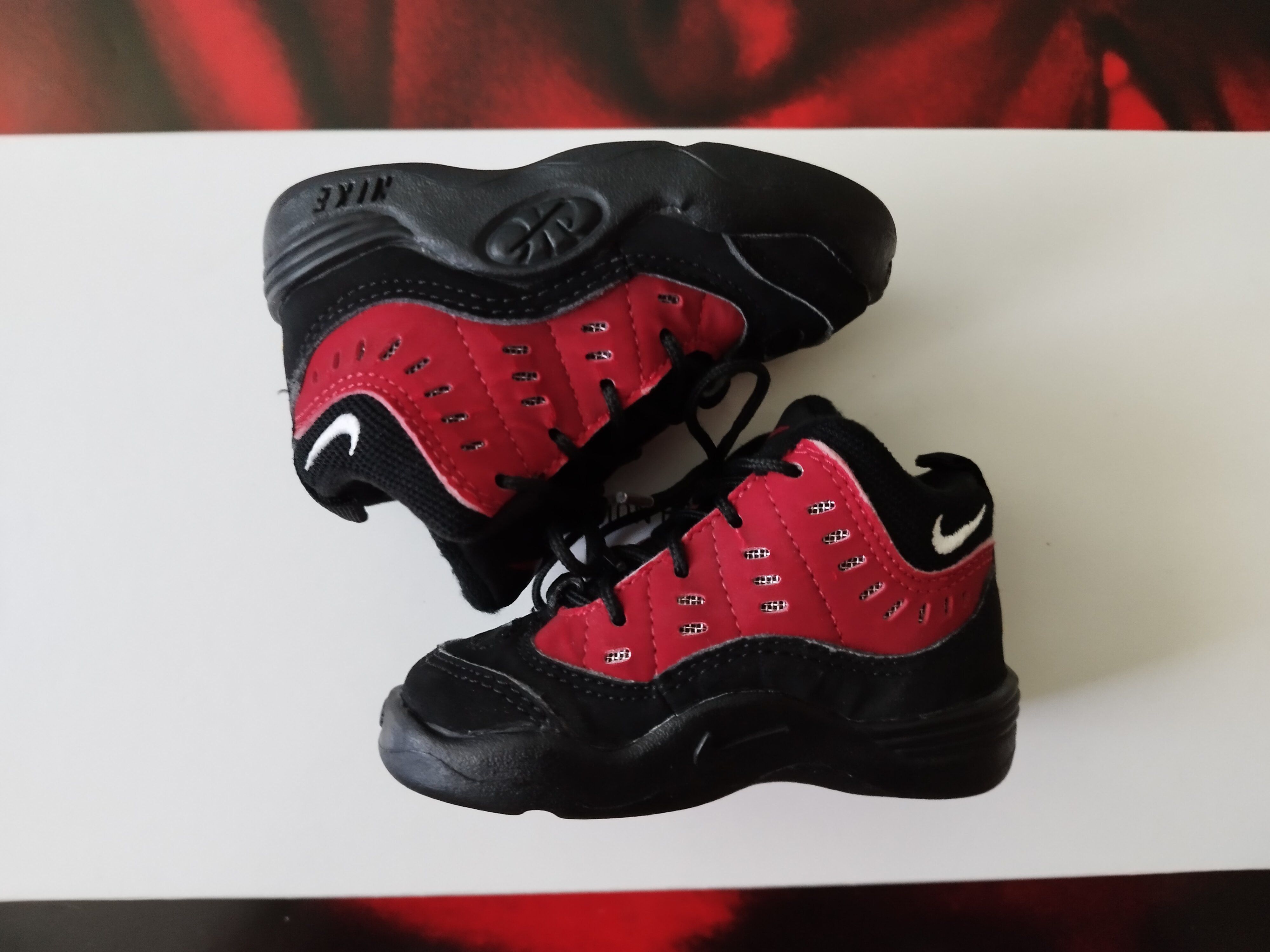 Nike Vintage OG 1997 NIKE AIR BAKIN 4C zoom Size US 5 / EU 37 - 1 Thumbnail