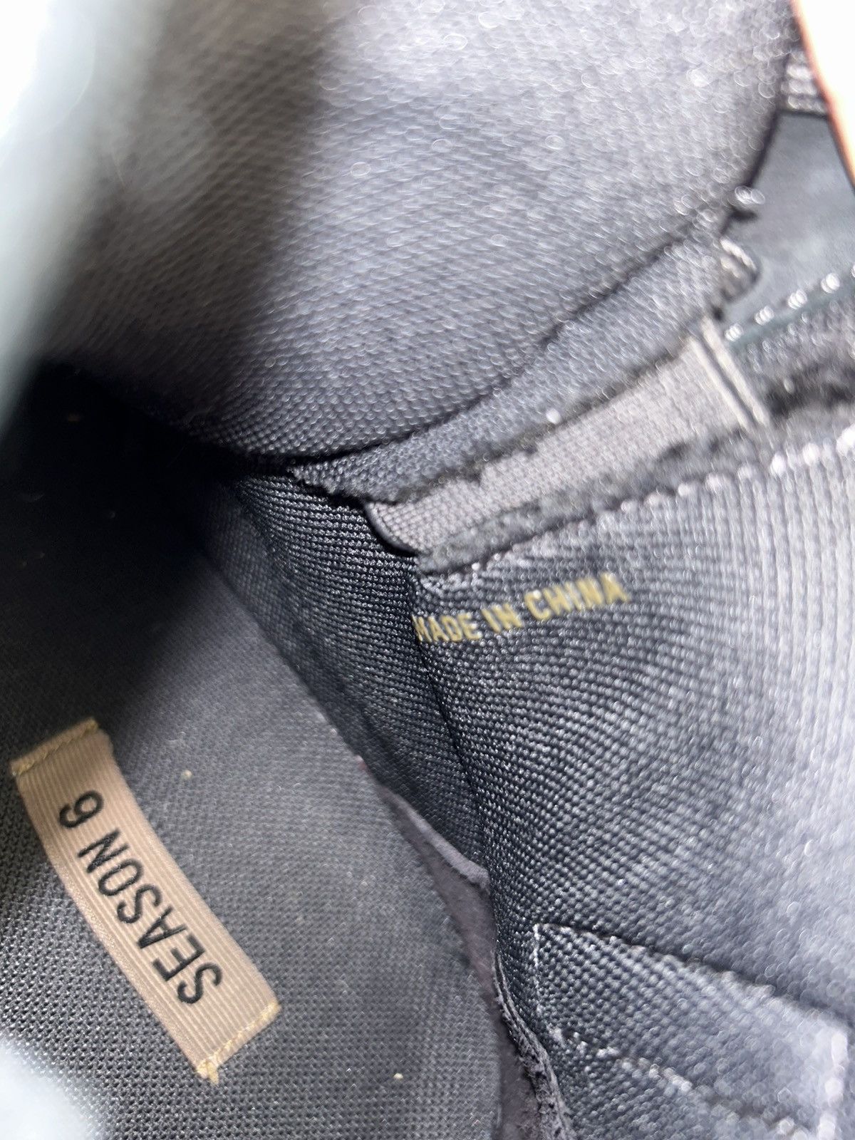 Yeezy Yeezy Desert Boot Graphite Season 6 RARE Size US 9 / EU 42 - 8 Thumbnail