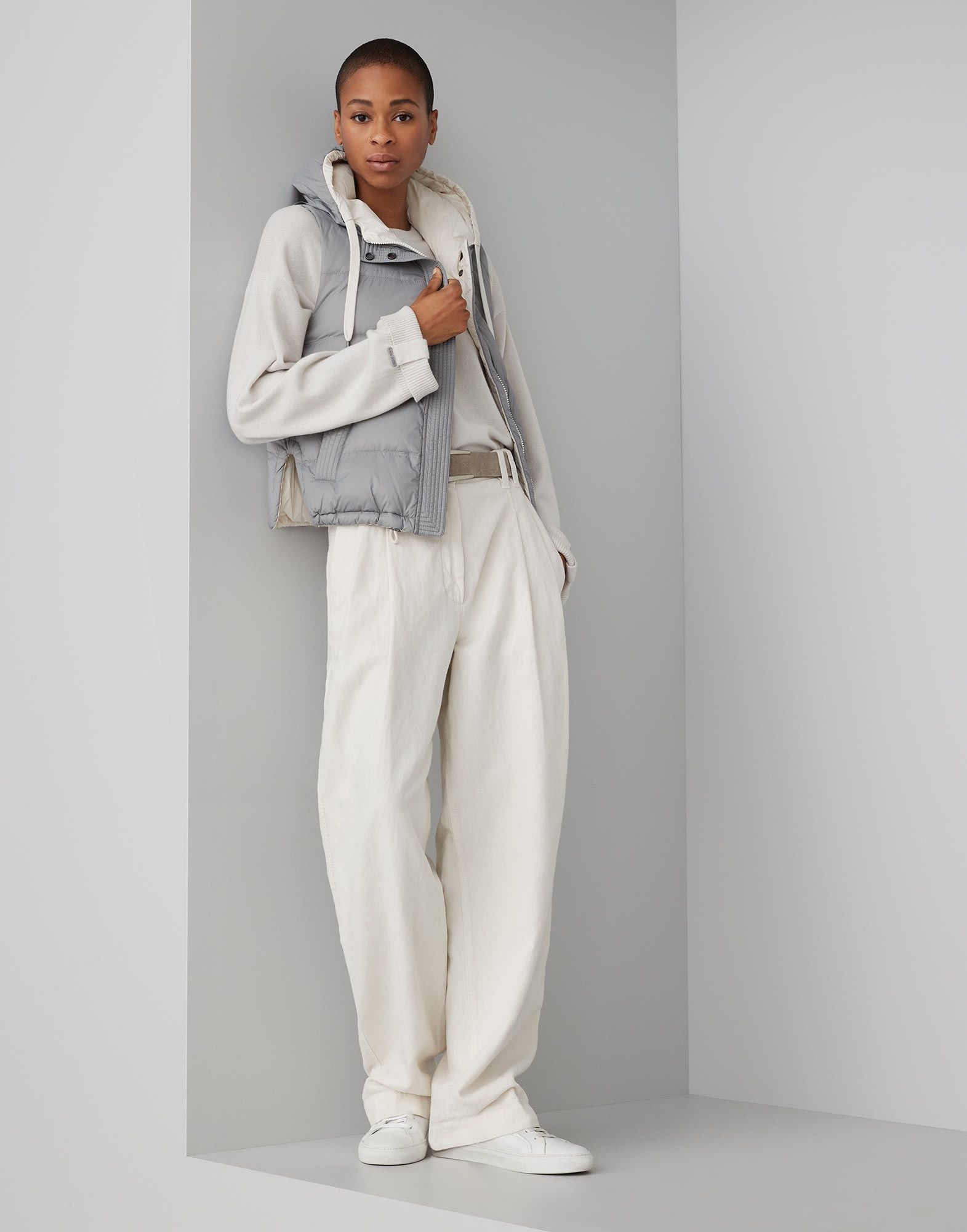 Brunello Cucinelli o1w1db10825 Cashmere Sweater in Open White Size S / US 4 / IT 40 - 5 Thumbnail