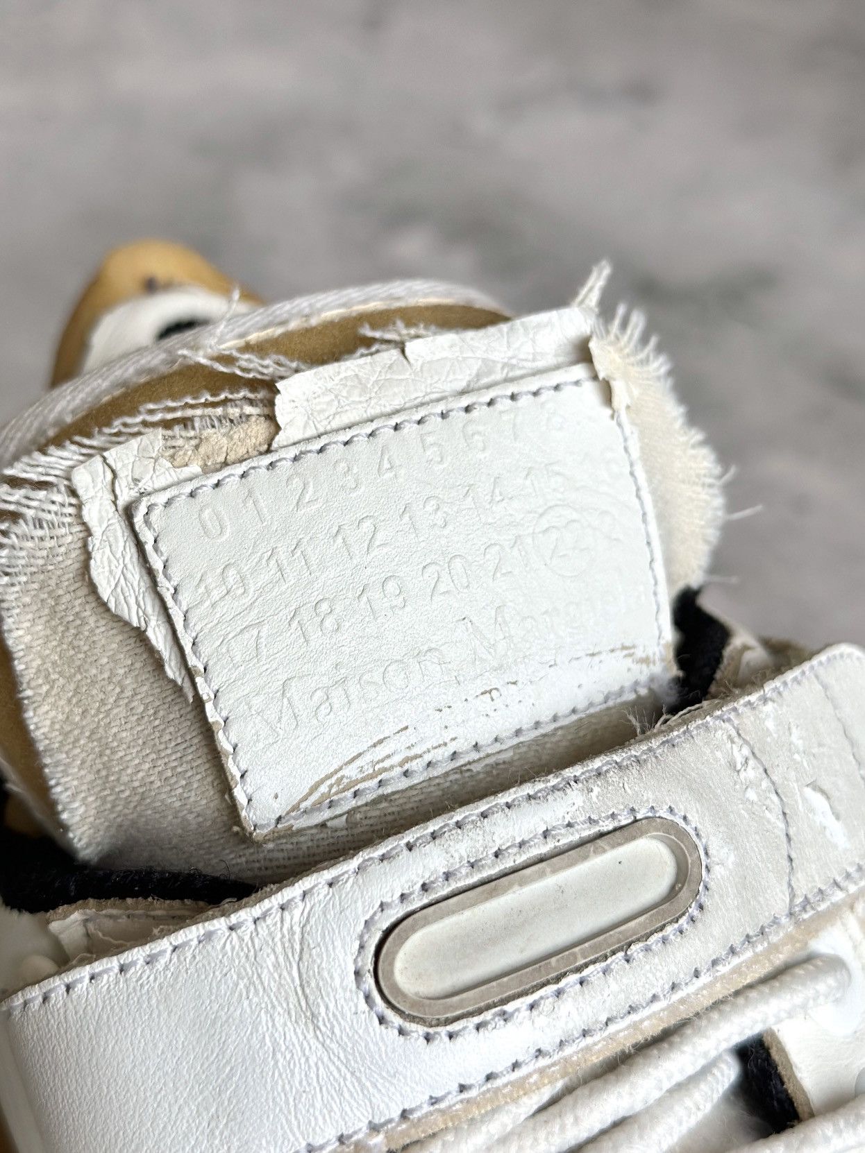 Maison Margiela FW18 RETRO FIT FUTURE LOW TOP Size US 7 / EU 40 - 19 Thumbnail