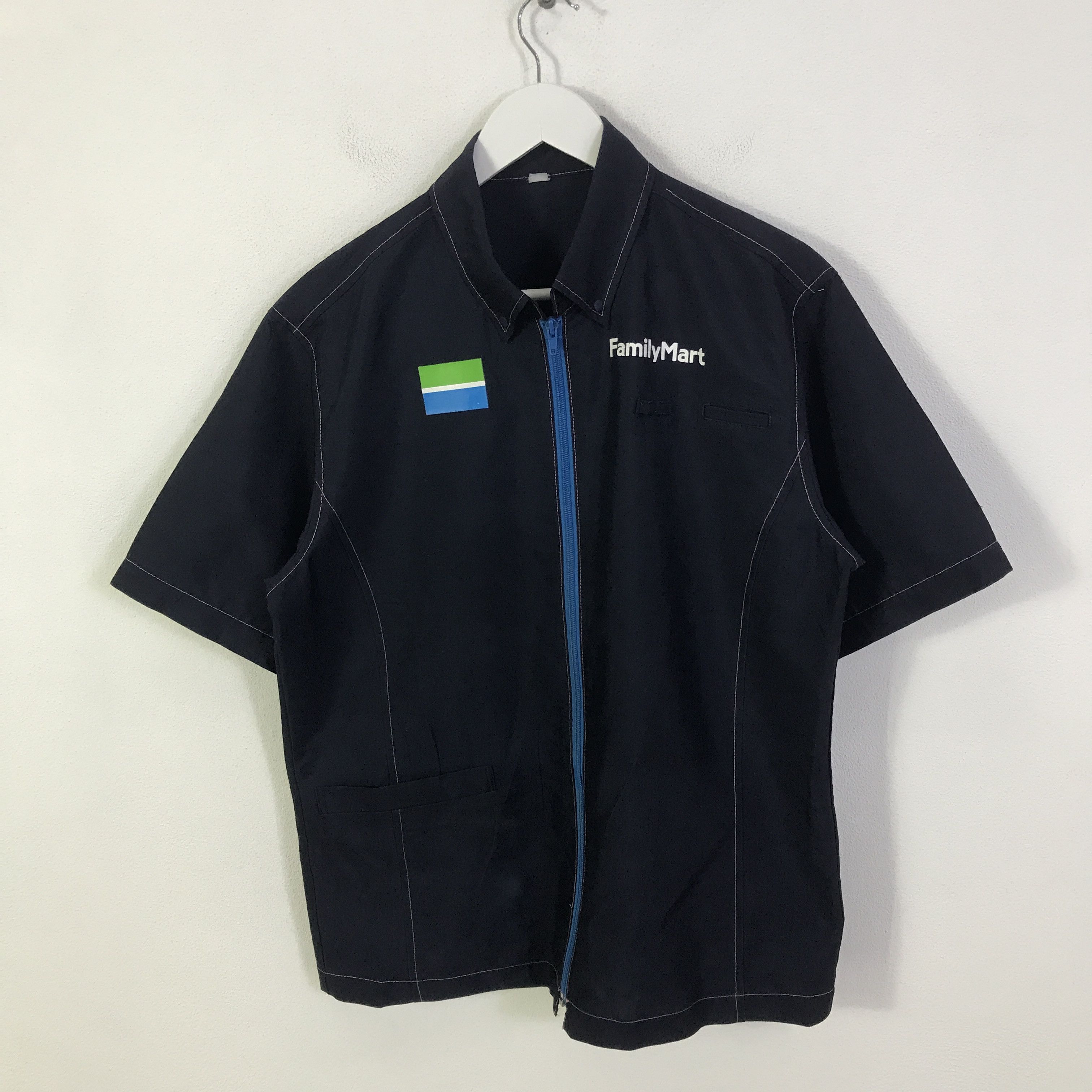Japanese Brand family mart staff Japan shirt jacket K124B19 Size US M / EU 48-50 / 2 - 1 Thumbnail