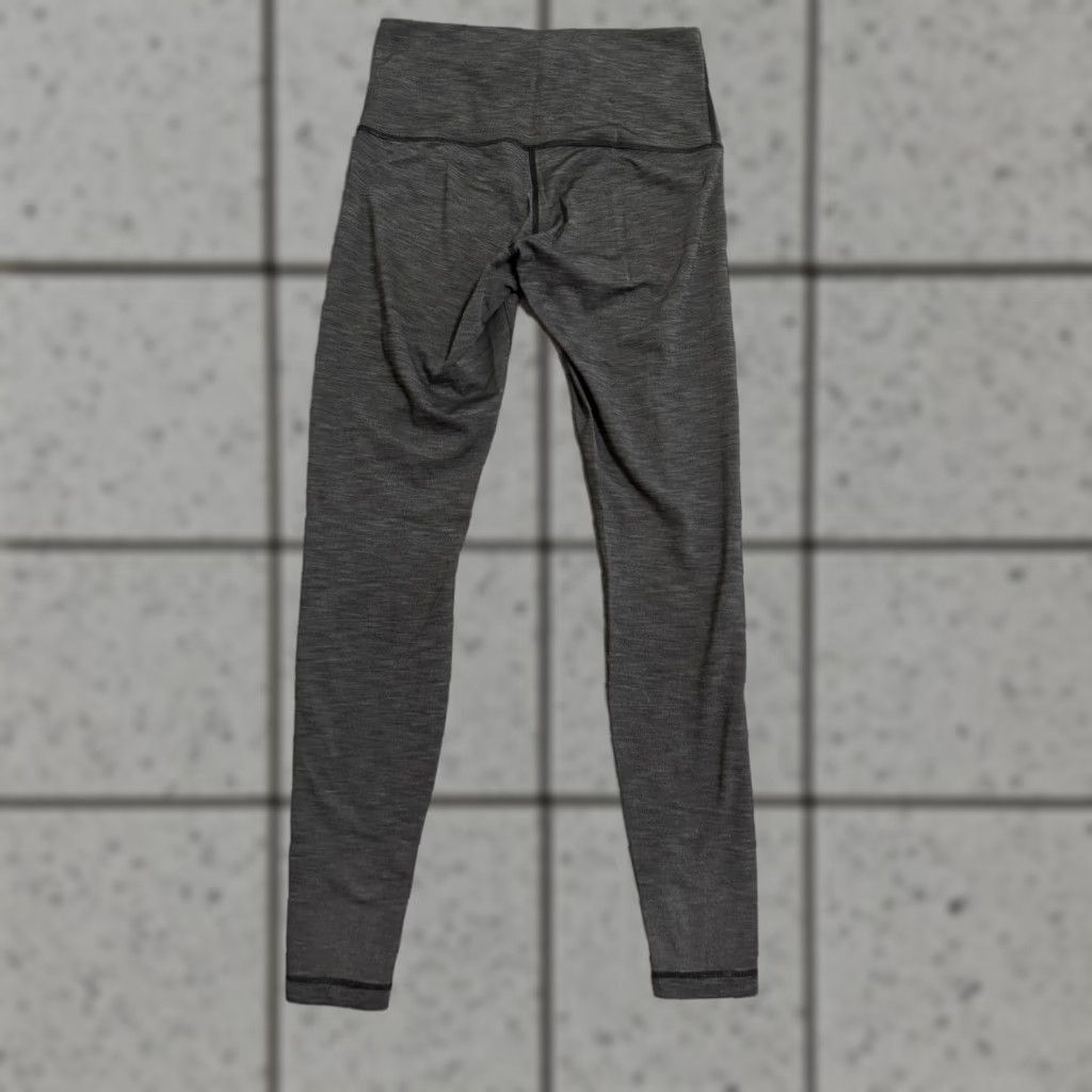 Lululemon Lululemon Leggings Womens Size 10 Charcoal Gray Athletic Skinny Pull On Yoga Gym Training Walking Lightweight Size 32" / US 10 / IT 46 - 1 Thumbnail