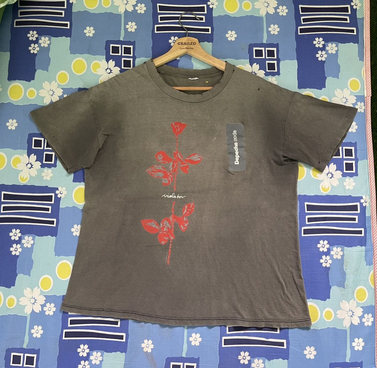 Band Tees Thrashed 1990 Depeche Mode Violator Album World Tour Tee Size US M / EU 48-50 / 2 - 21 Thumbnail