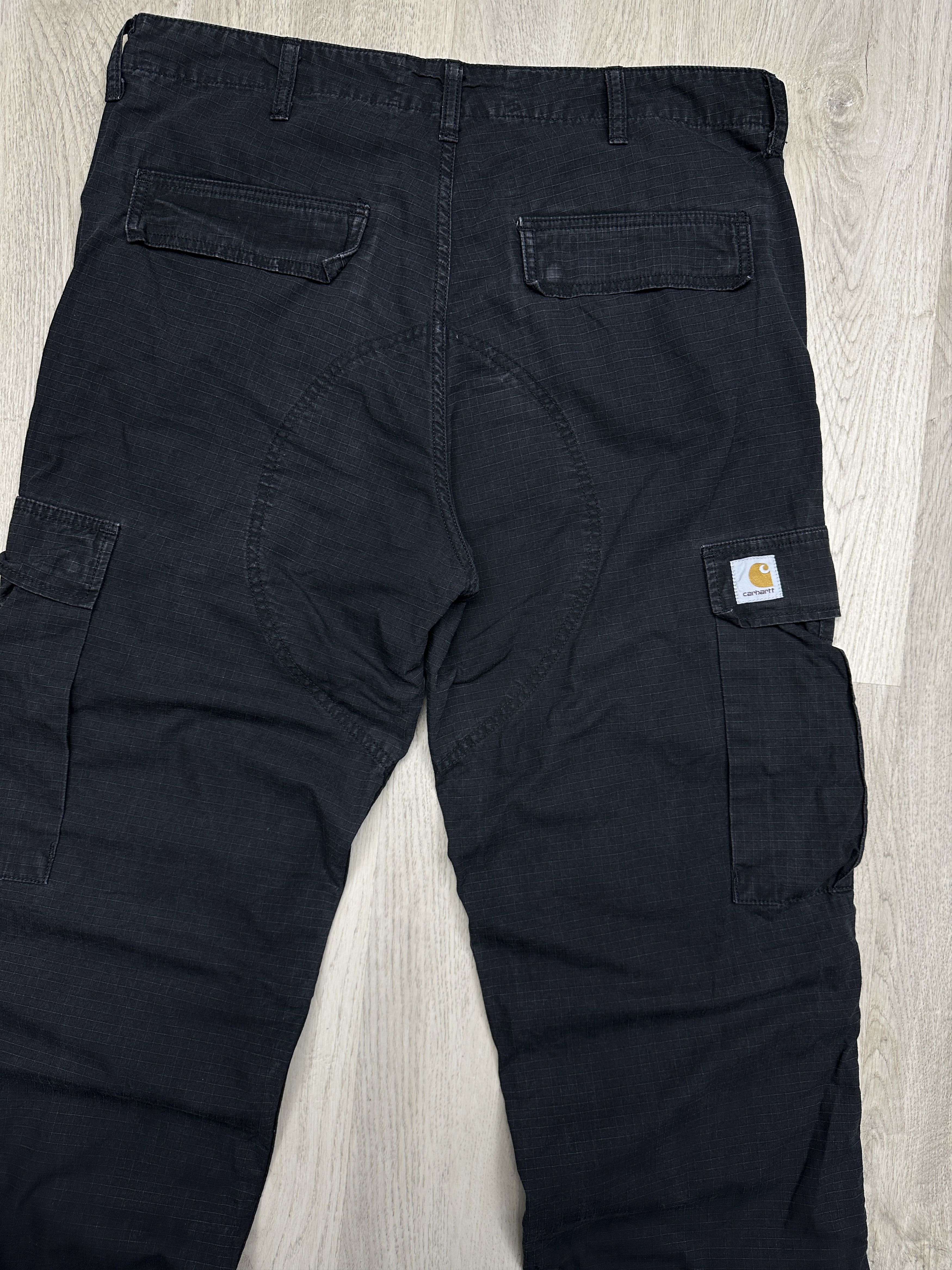 Carhartt Wip Carhartt WIP Mens Regular Cargo Pants Y2K Size US 34 / EU 50 - 2 Thumbnail