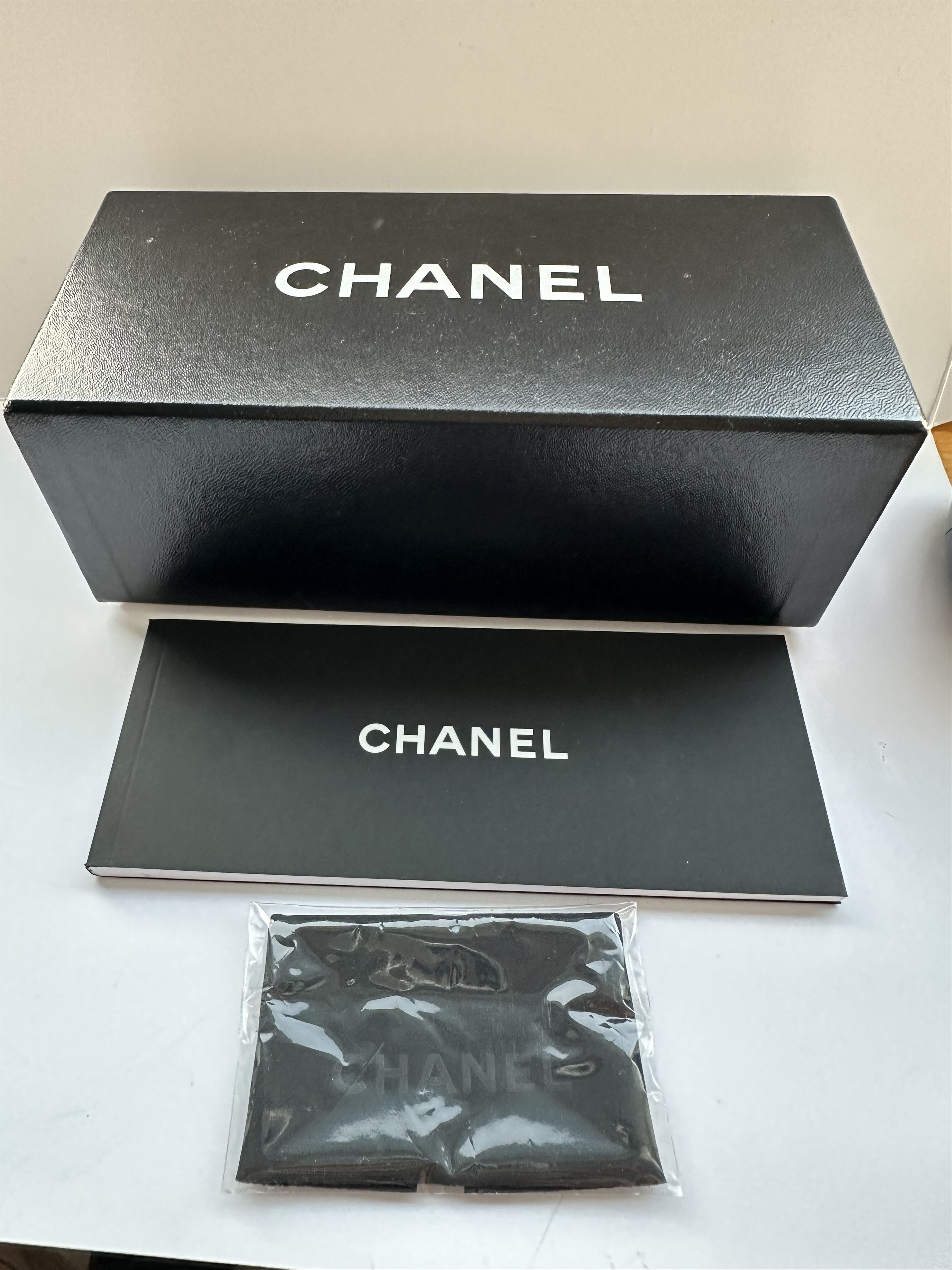 Chanel Chanel 6043 Black + Silver Quilted Sunglasses Size ONE SIZE - 15 Thumbnail