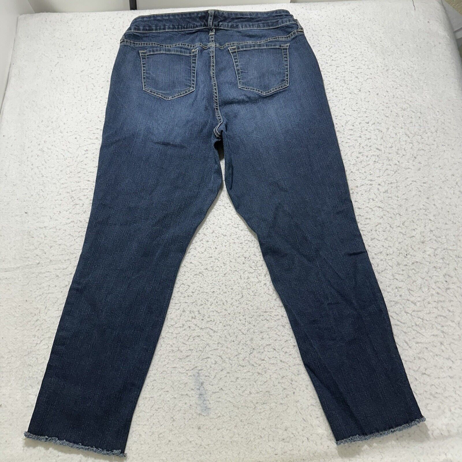 Other Torrid Denim 16 Skinny Leg Jean Navy Blue Distress Mid Rise Size 38" / US 16 / IT 52 - 7 Thumbnail