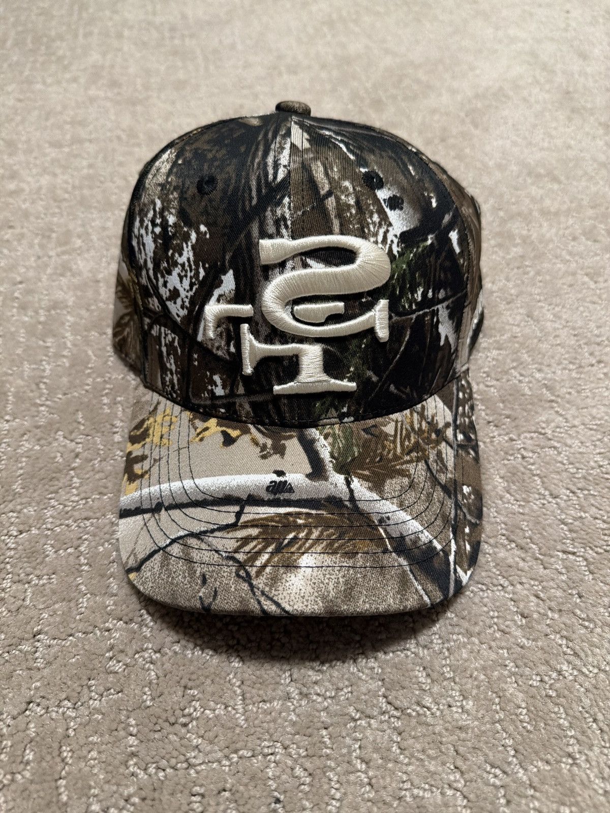 Other Archived SF 49ers Camo Hat Size ONE SIZE - 1 Thumbnail