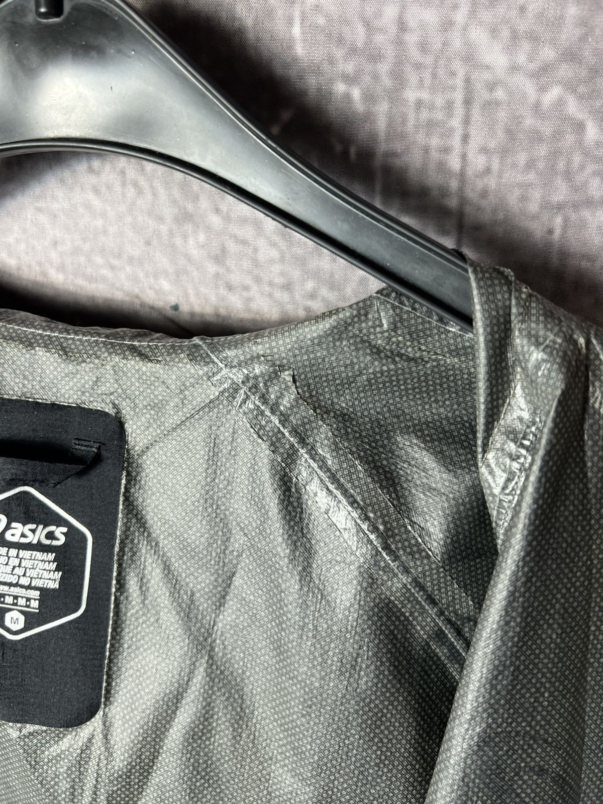 Asics Asics Black Tech Shell Running Jacket Gorpcore Style Size US M / EU 48-50 / 2 - 13 Thumbnail