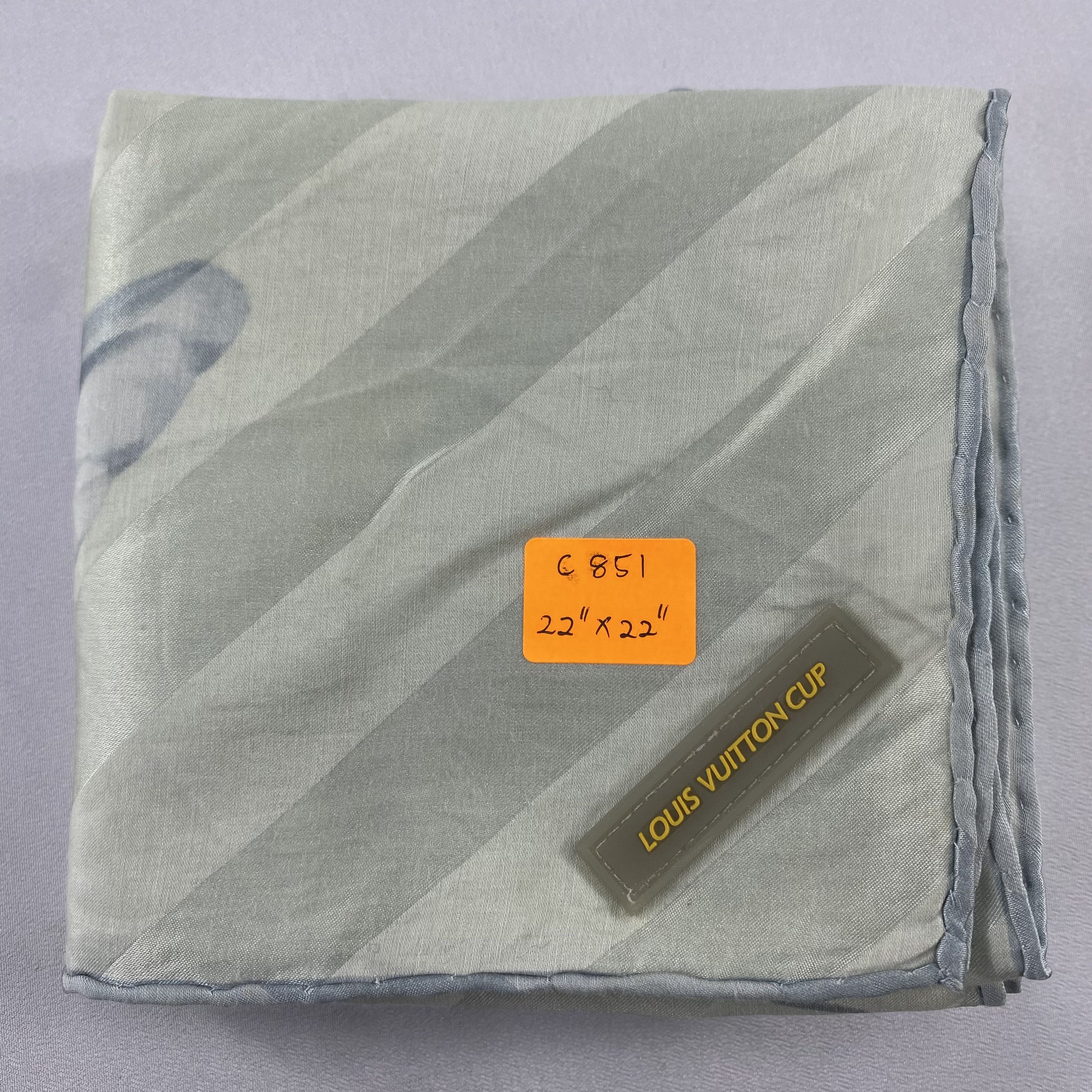 Louis Vuitton Louis Vuitton Silk Handkerchief / Bandana / Neckerchief C851 Size ONE SIZE - 10 Thumbnail