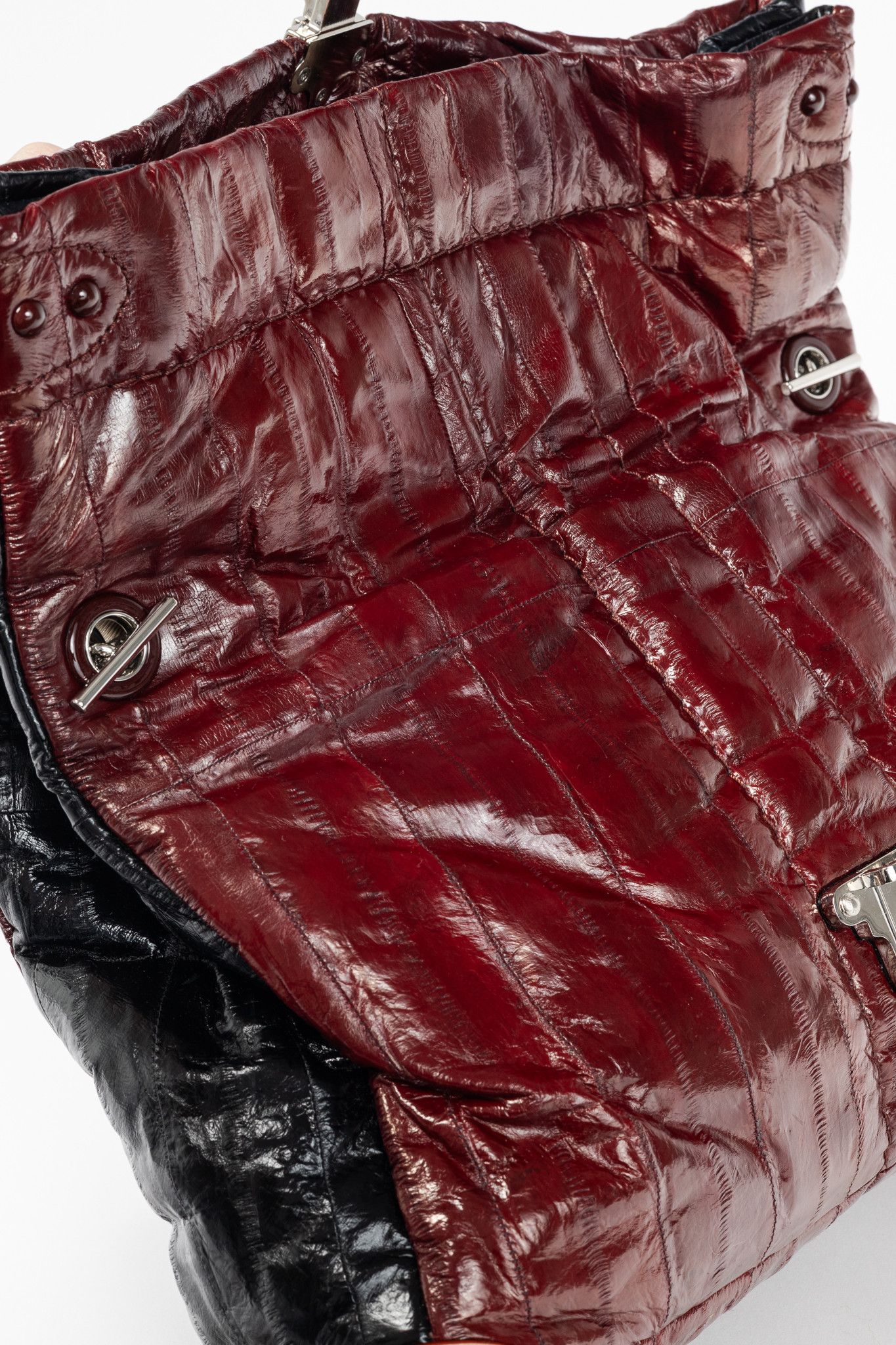 Louis Vuitton Louis Vuitton SS15 Runway Cloud Clutch GM Eelskin Bag Size ONE SIZE - 11 Thumbnail