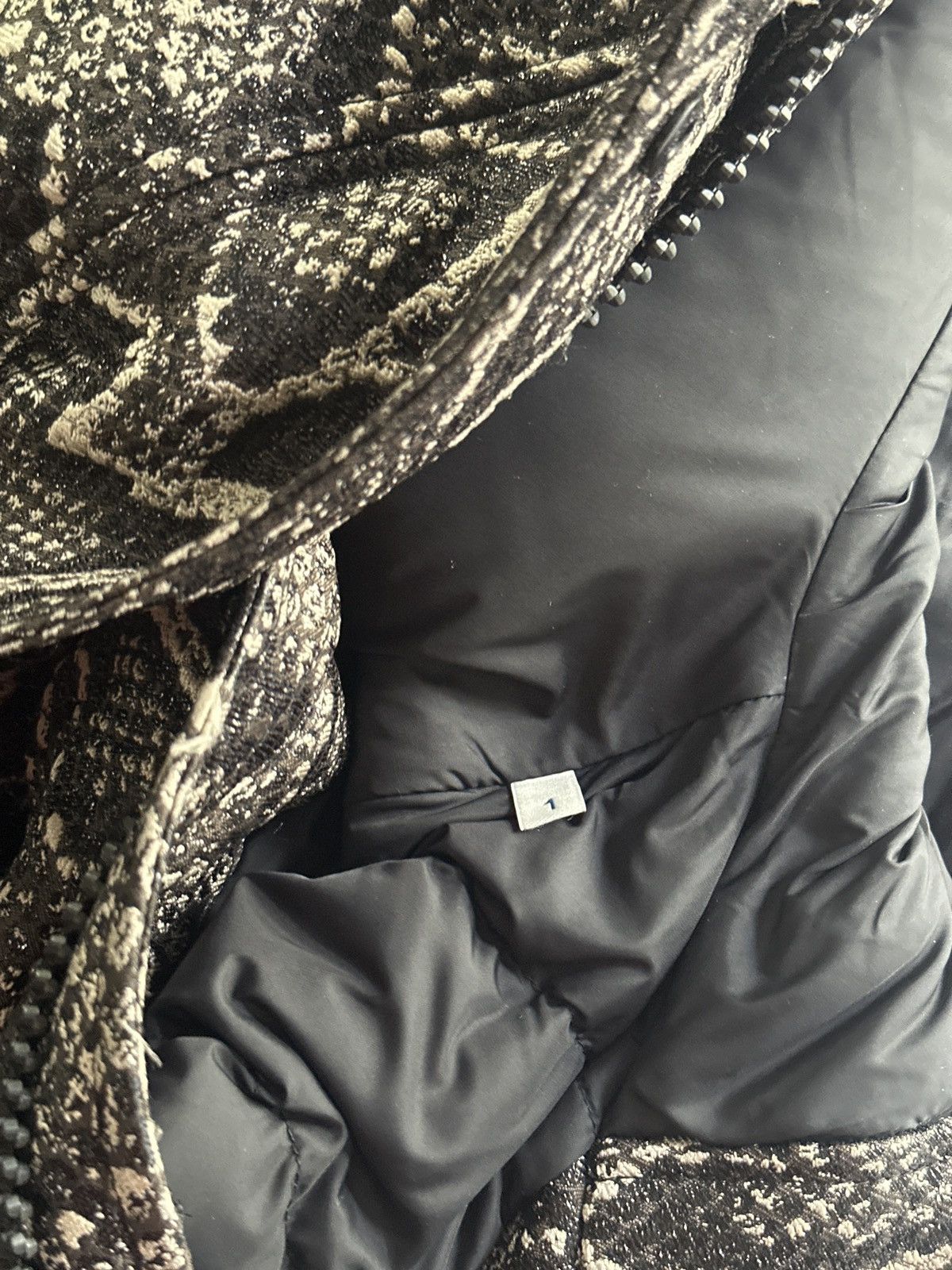 Moncler Metallic Snakeskin Jacquard Down Coat Size US S / EU 44-46 / 1 - 16 Thumbnail