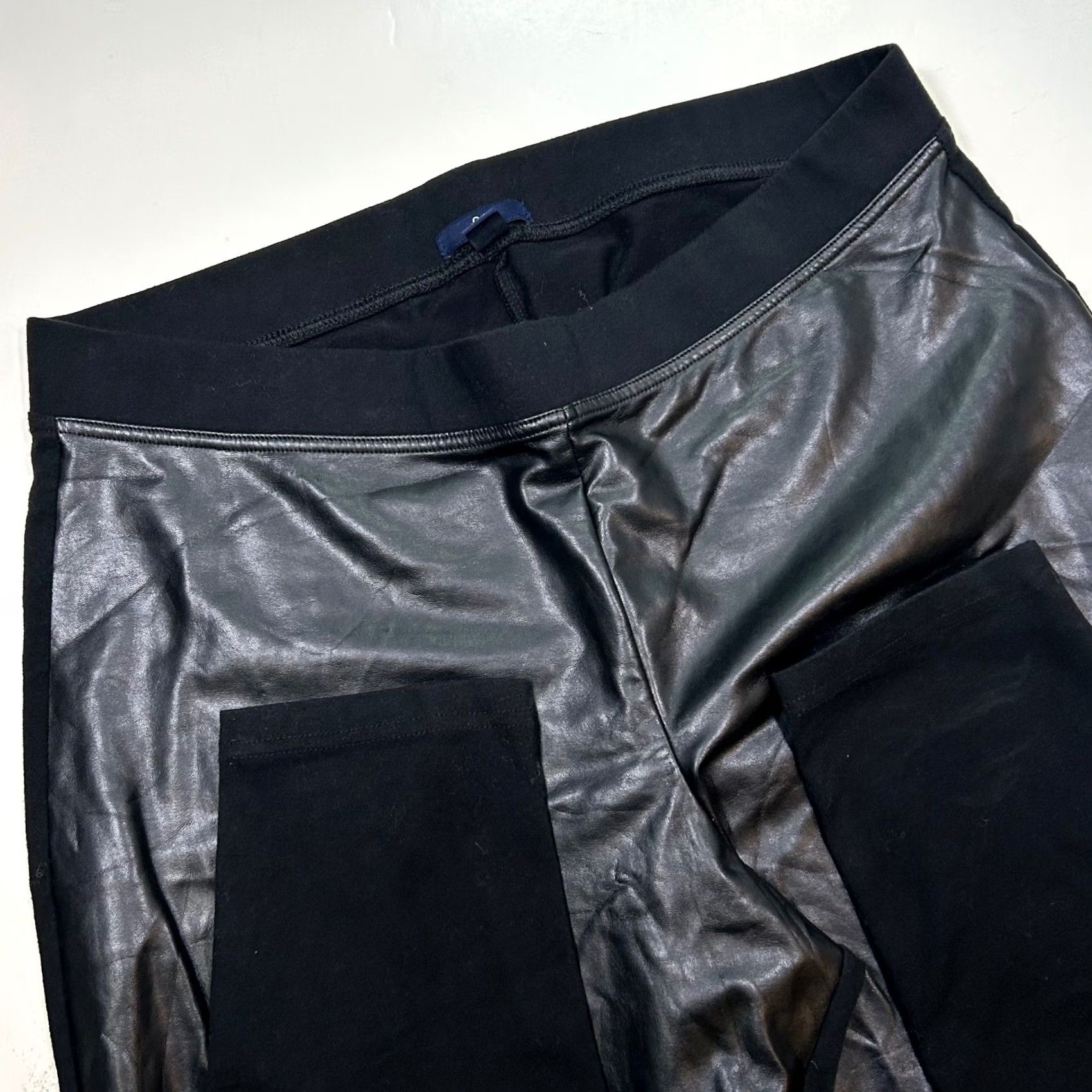 Gap Gap Faux Leather Panel Leggings Black Womens XL Comfort Stretch Size 40" / US 18 - 3 Thumbnail