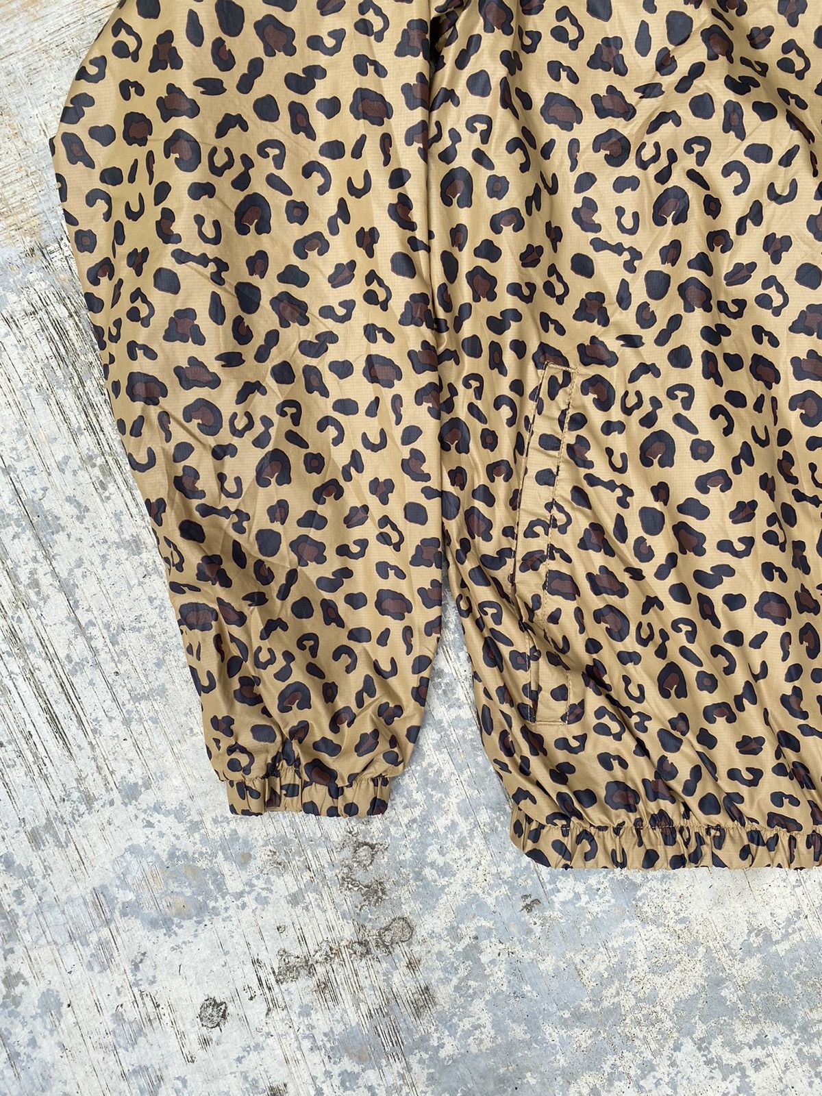 Adidas Adidas Leopard Big logo Like Jeremy Scoot Style Size US L / EU 52-54 / 3 - 6 Thumbnail