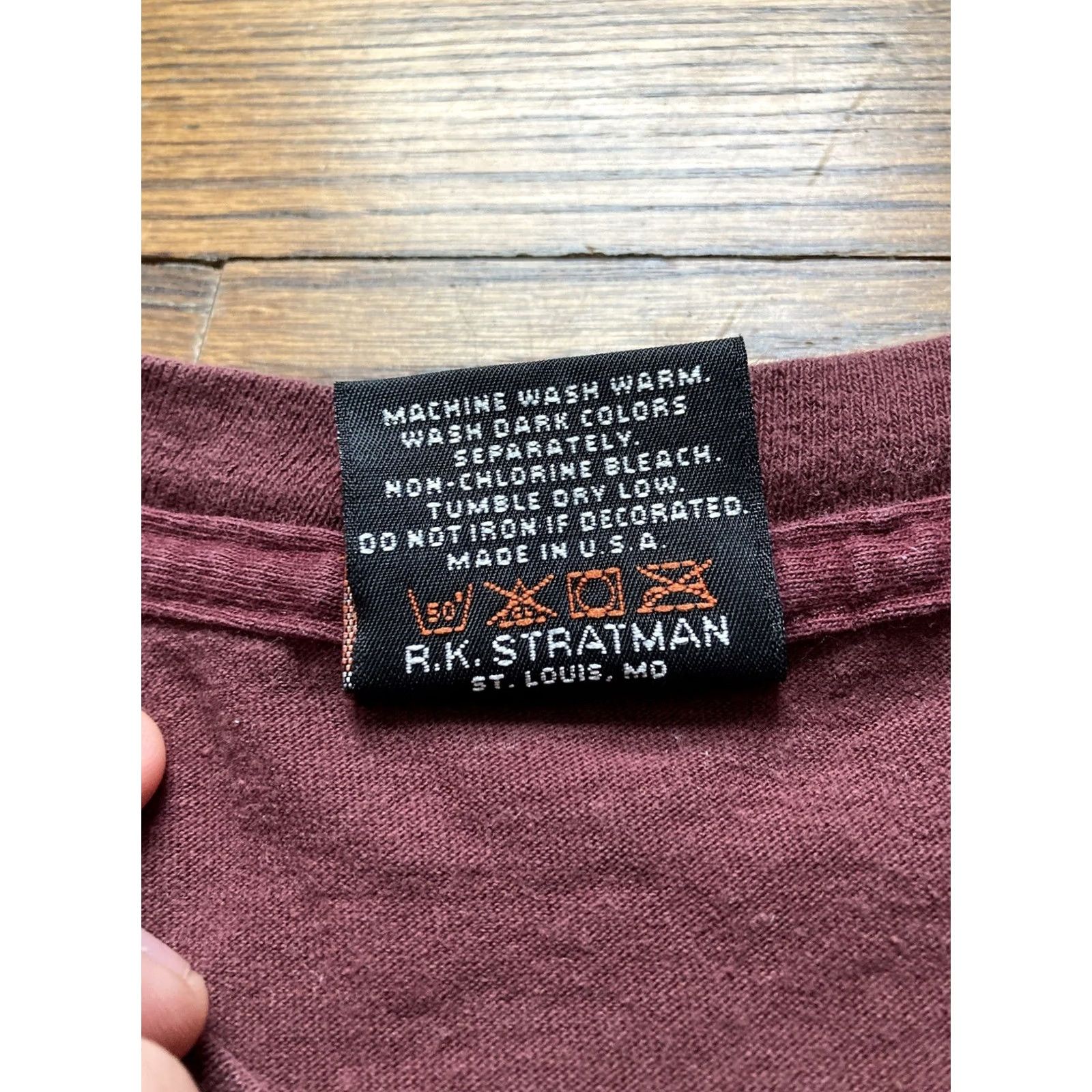 Harley Davidson VINTAGE Harley-Davidson Naples FL T-Shirt Shirt Regular Men XLI Burgundy 90s Logo USA Made Short Sleeve Crew Neck Graphic Print Pocket(s) Size US XL / EU 56 / 4 - 5 Thumbnail