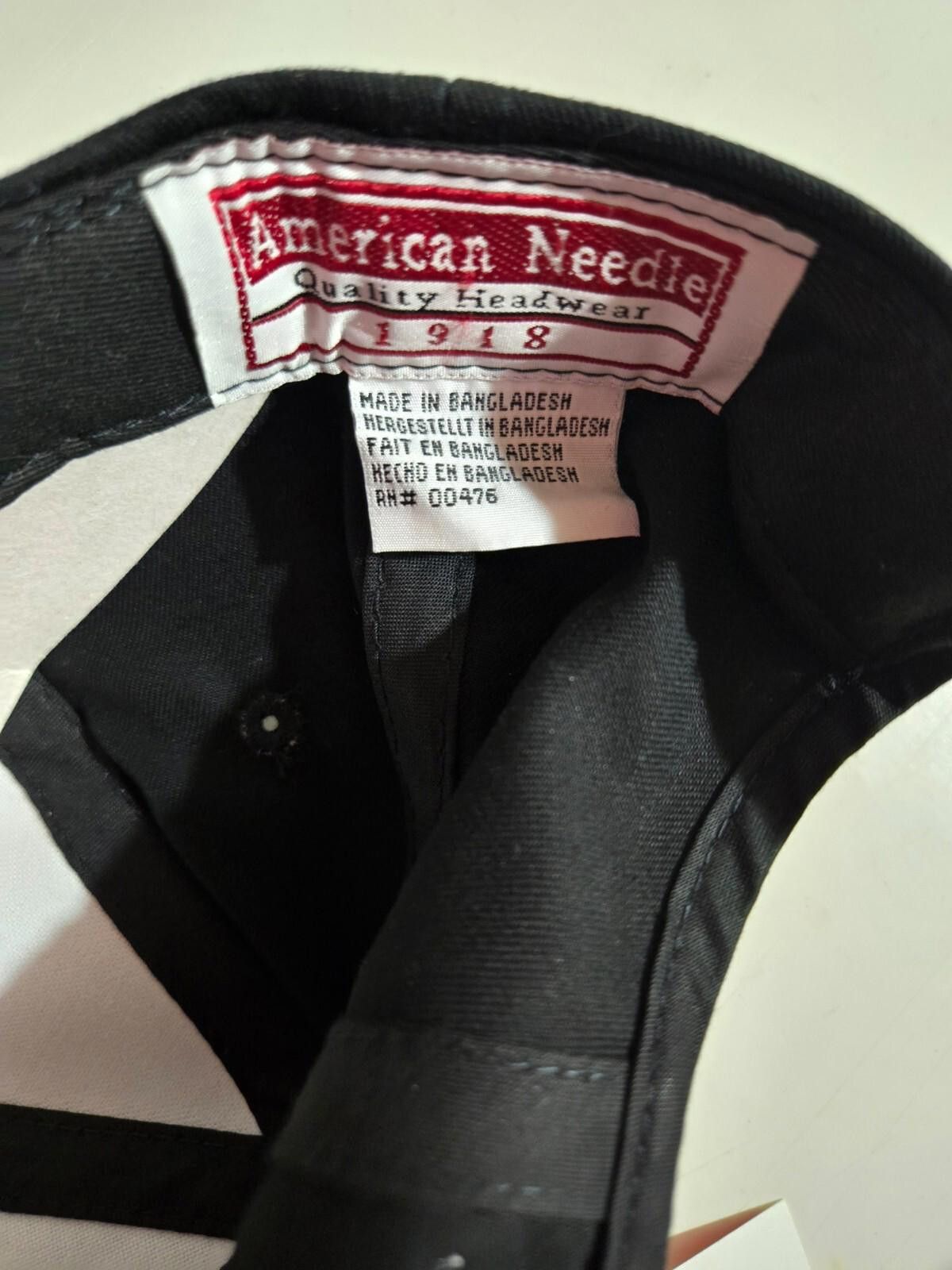 American Needle American Needle Baseball Cap New York Yankees Snapback NWT Size ONE SIZE - 3 Thumbnail