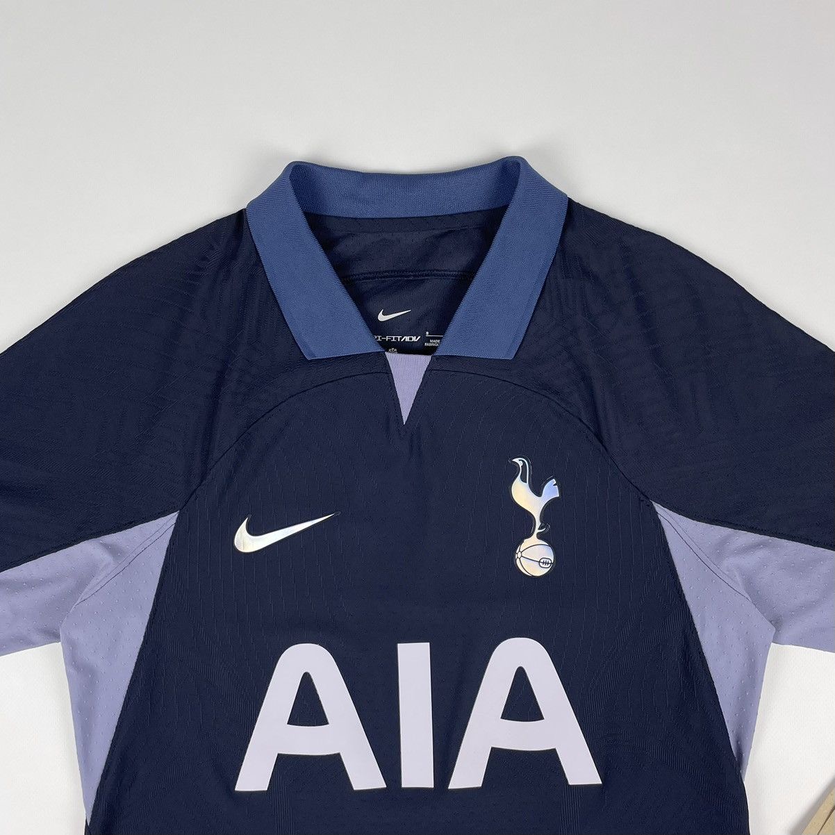 Nike Tottenham Hotspur 2023/24 Away Soccer Jersey Football Tshirt Size US S / EU 44-46 / 1 - 3 Thumbnail