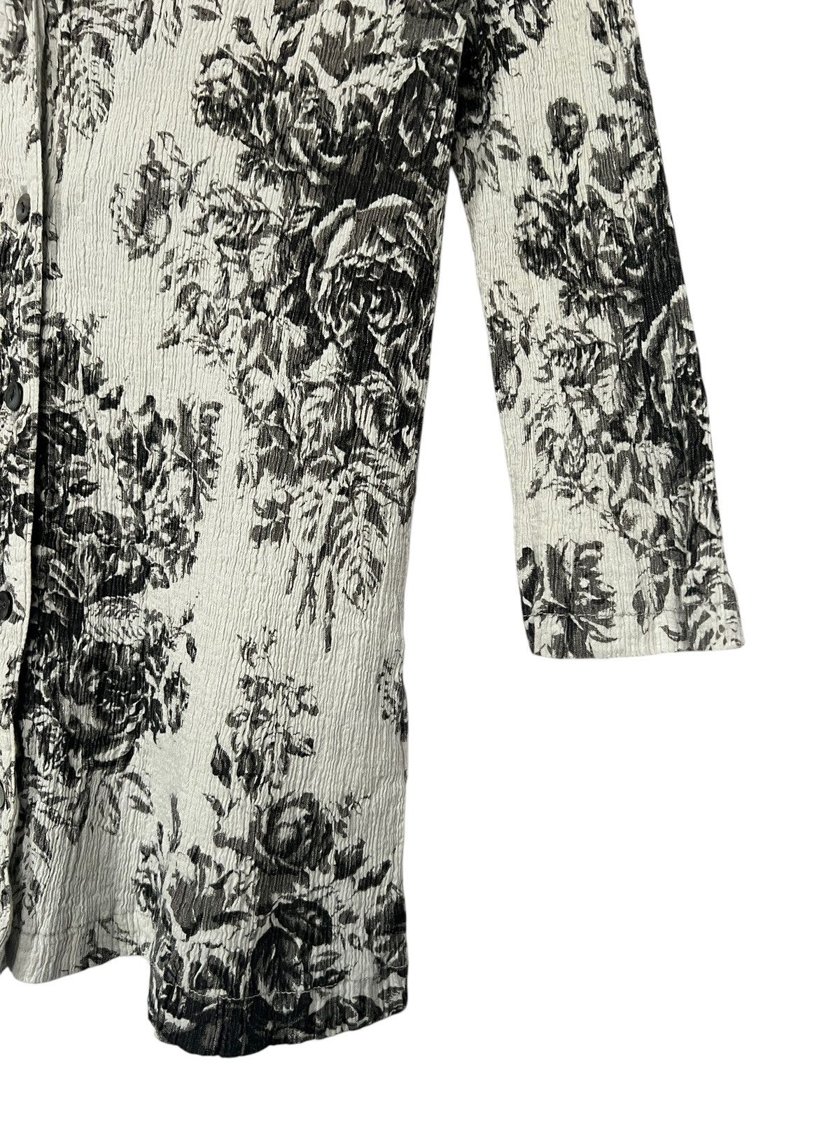 Issey Miyake Tsumori Chisato Pleated Floral Motif Button Up Shirt Size XS / US 0-2 / IT 36-38 - 3 Thumbnail