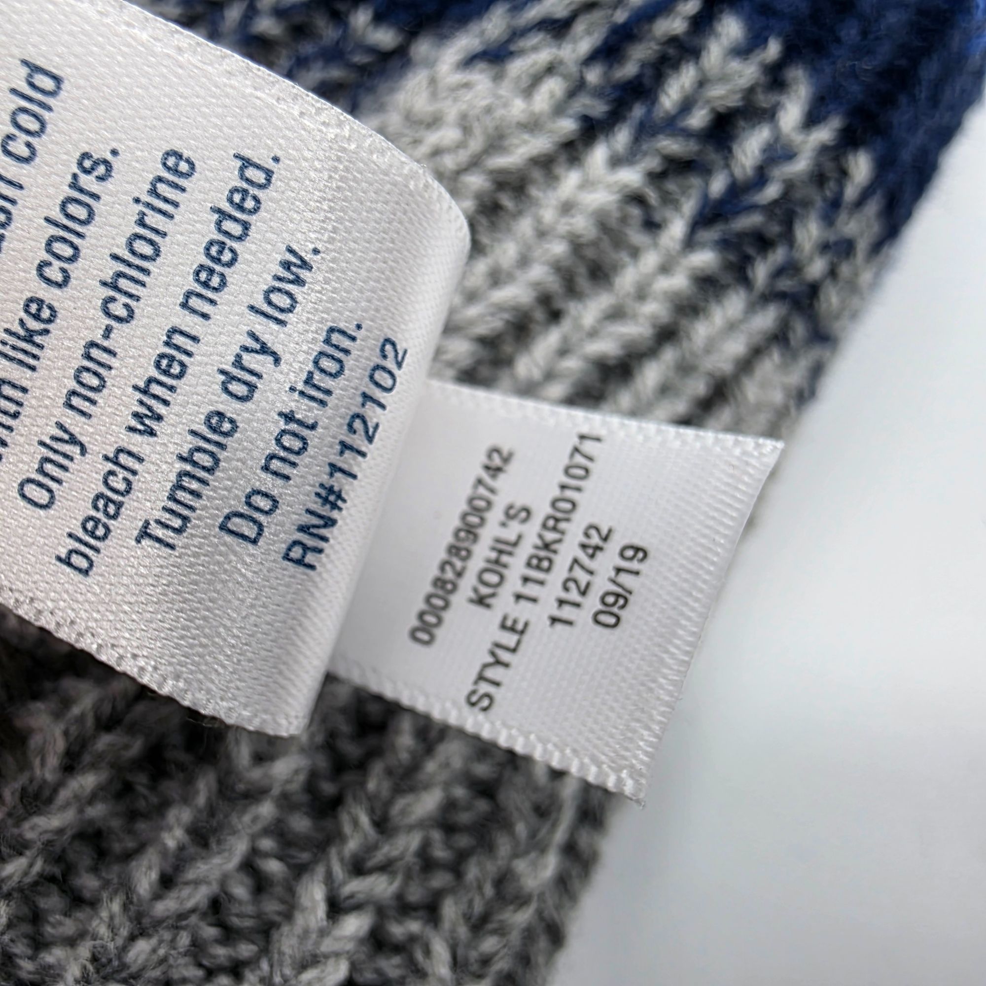Urban Outfitters Urban Outfitters Blue Gray Pom Beanie Ribbed Knit One Size W Size ONE SIZE - 7 Thumbnail