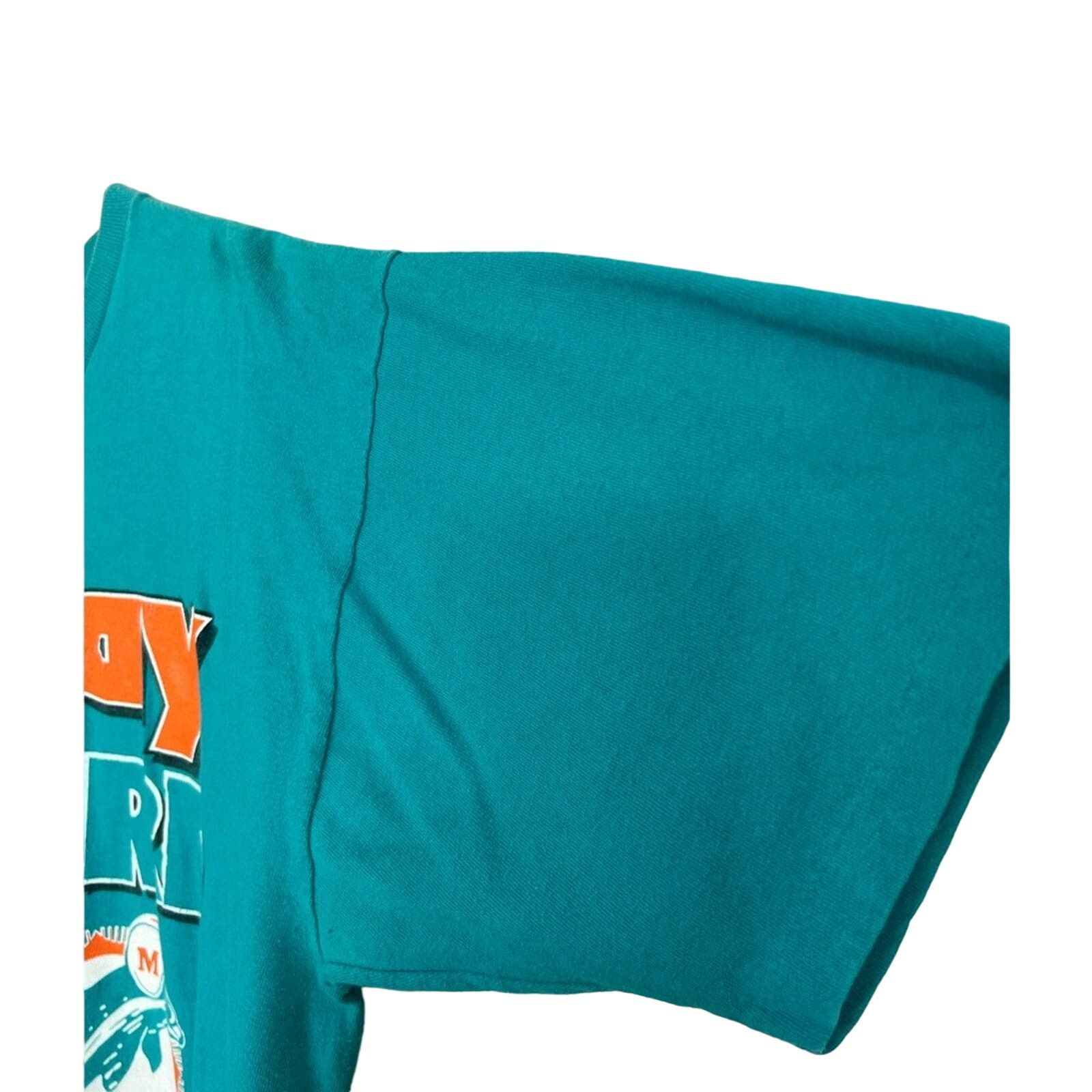 Vintage Vintage 90s Miami Dolphins PLAY HARD HIT HARDER Made In USA Size US M / EU 48-50 / 2 - 4 Thumbnail