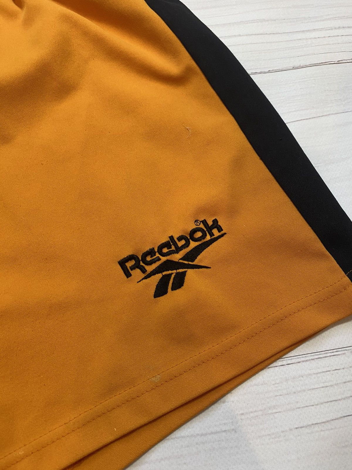 Reebok × Vintage Vintage Liverpool 1996/97 Goalkeeper football Shorts Size US 30 / EU 46 - 8 Thumbnail