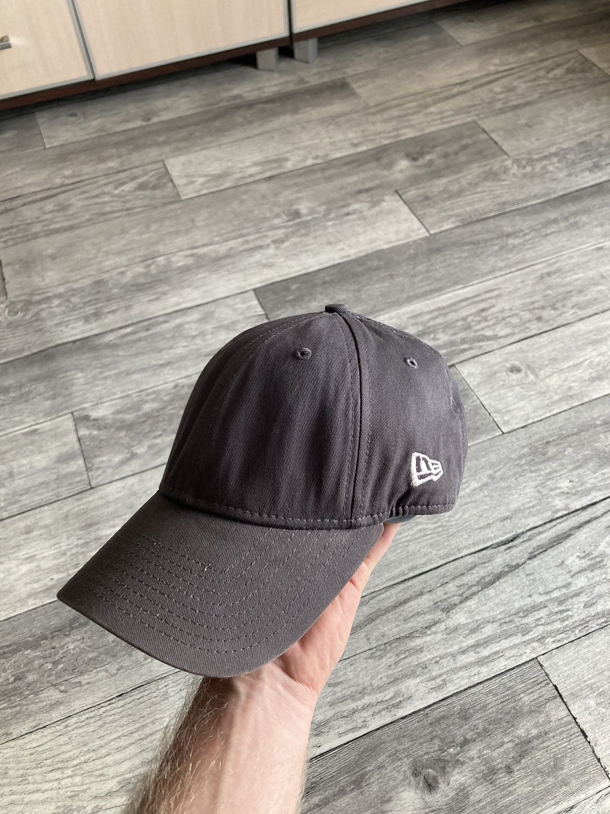 New Era × Vintage Washed grey new era hat cap y2k vintage retro drip nba nhl Size ONE SIZE - 3 Thumbnail