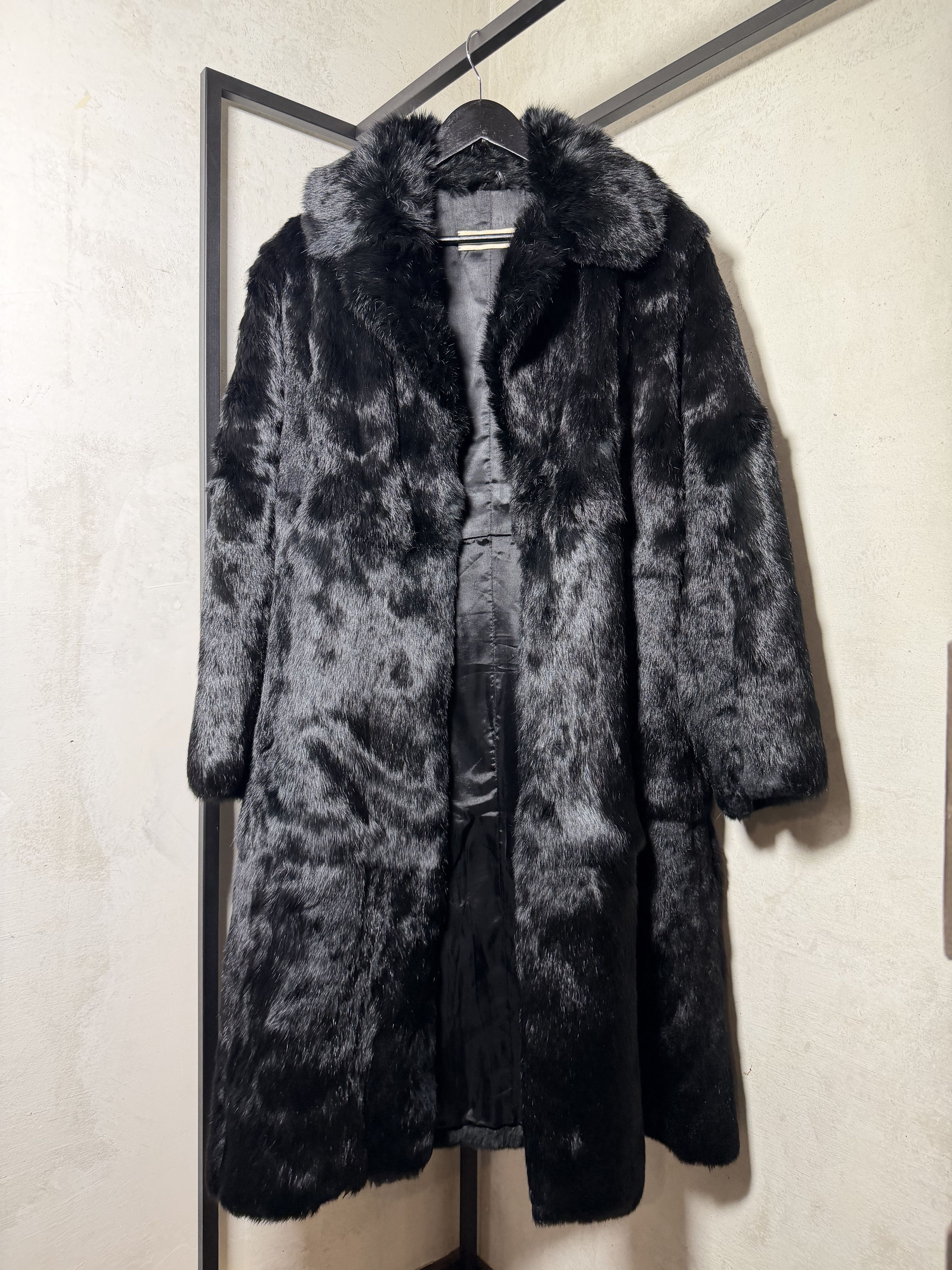 Marni Vintage Marni Black Coney Fur Coat With Satin Lining Size XXL / US 16-18 / IT 52-54 - 11 Thumbnail