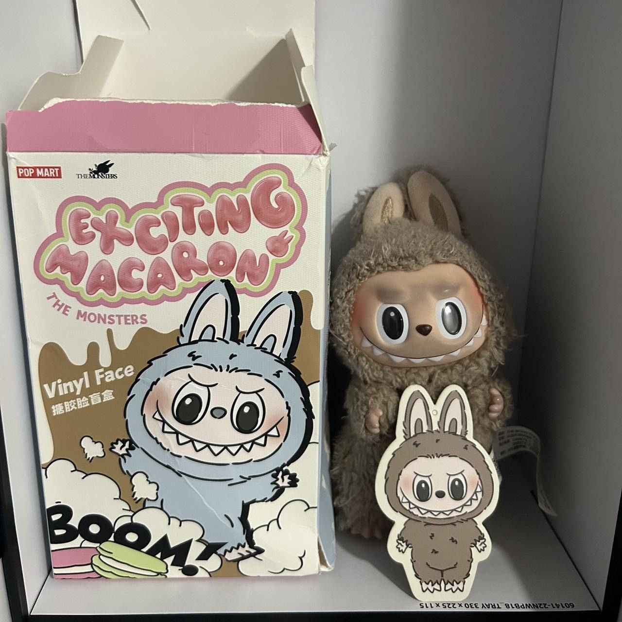 POP MART Exciting Macaron Labubu (TOFFEE) Size ONE SIZE - 3 Thumbnail