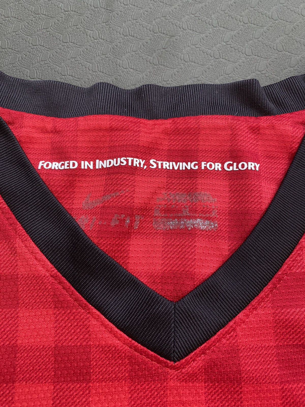 Nike Manchester United 2012-2013 Home Long Sleeve Shirt #11 Giggs Size US M / EU 48-50 / 2 - 4 Thumbnail