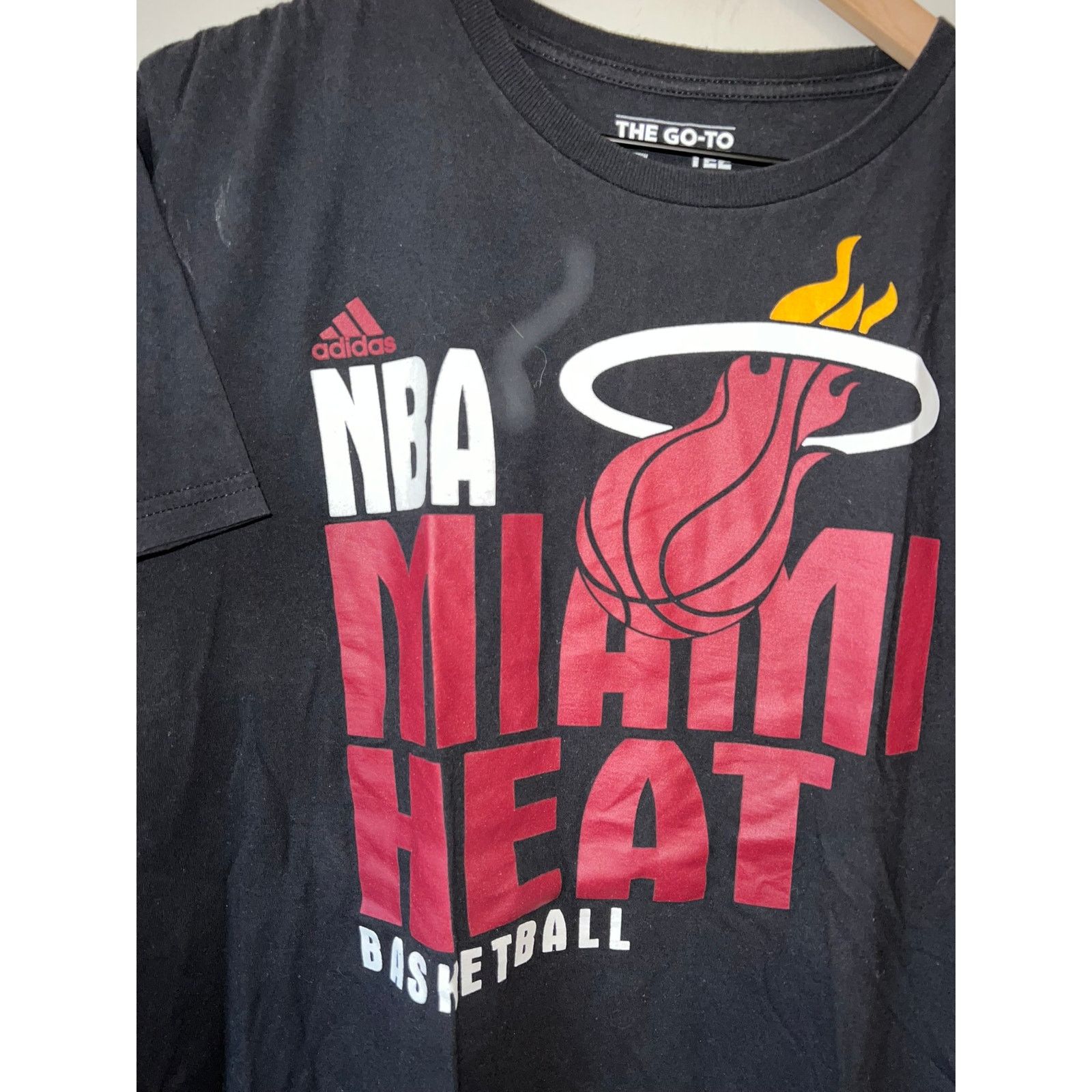 Adidas Miami Heat Shirt NBA Adidas Basketball Graphic Black Tee XL Size US XL / EU 56 / 4 - 2 Thumbnail