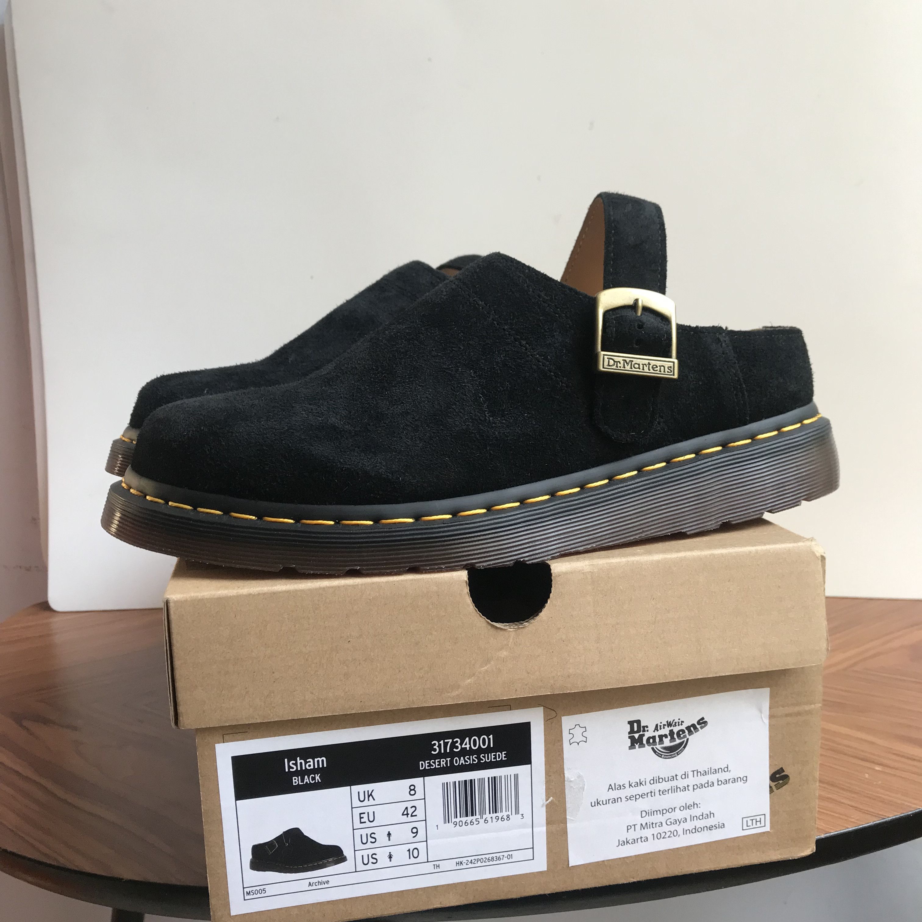 Dr. Martens Dr Martens Isham Dessert Oasis Suede Yellow Stitch Shoe Size US 9 / EU 42 - 17 Thumbnail