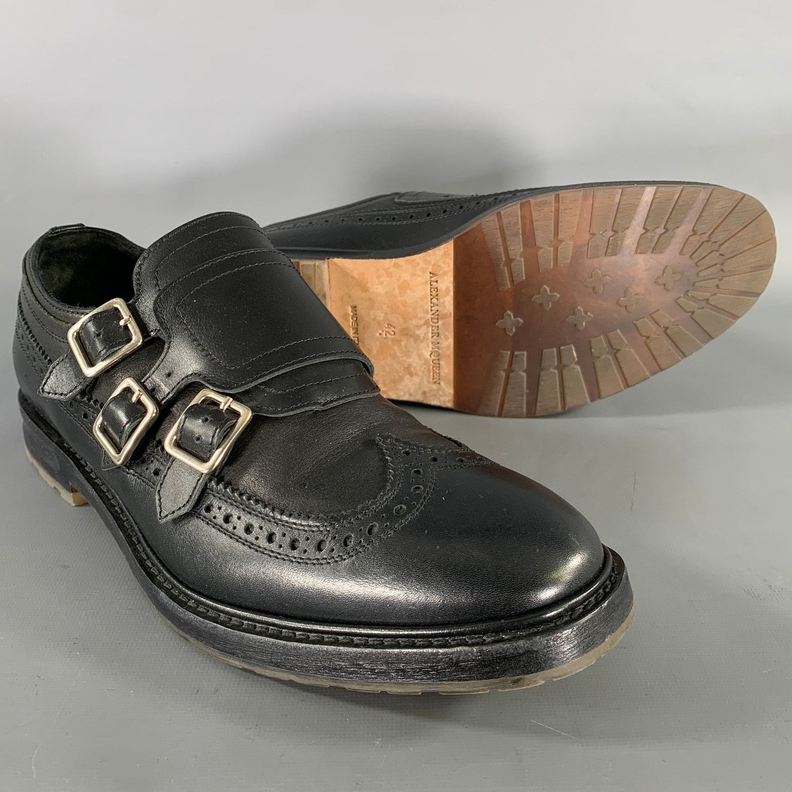 Alexander McQueen ALEXANDER MCQUEEN Size 9 Black Leather Monk Strap Loafers Size US 9 / EU 42 - 5 Thumbnail