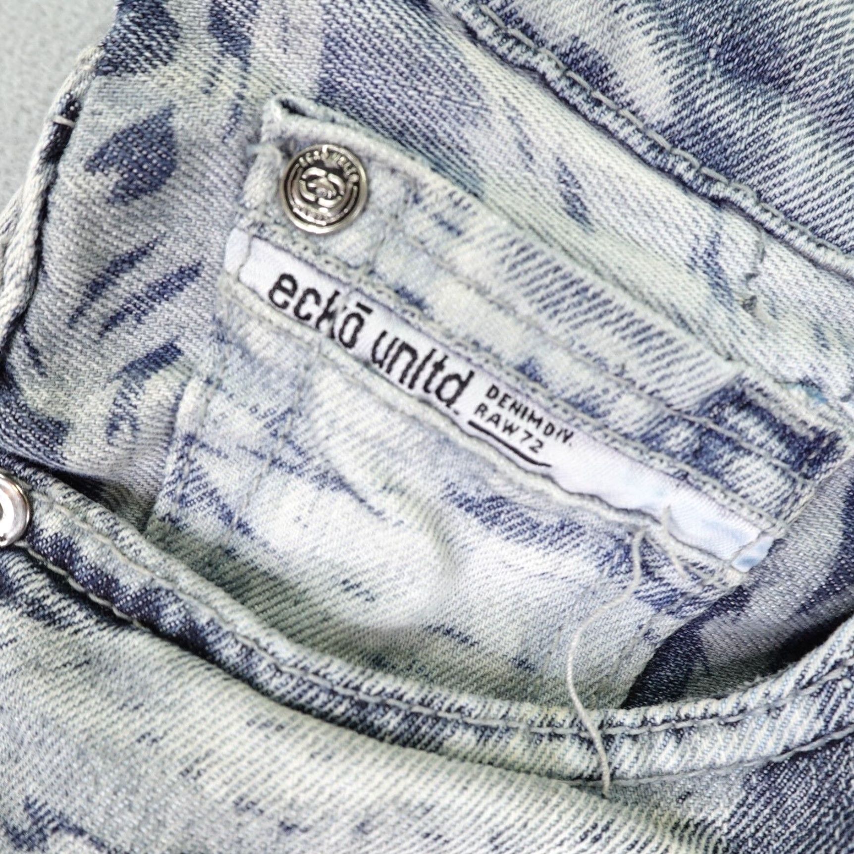 Ecko Unltd. VINTAGE Ecko Unltd Shorts Mens 38 Blue Denim Bleach Camo Jean Jorts Baggy Skater Y2K Size US 38 / EU 54 - 6 Thumbnail