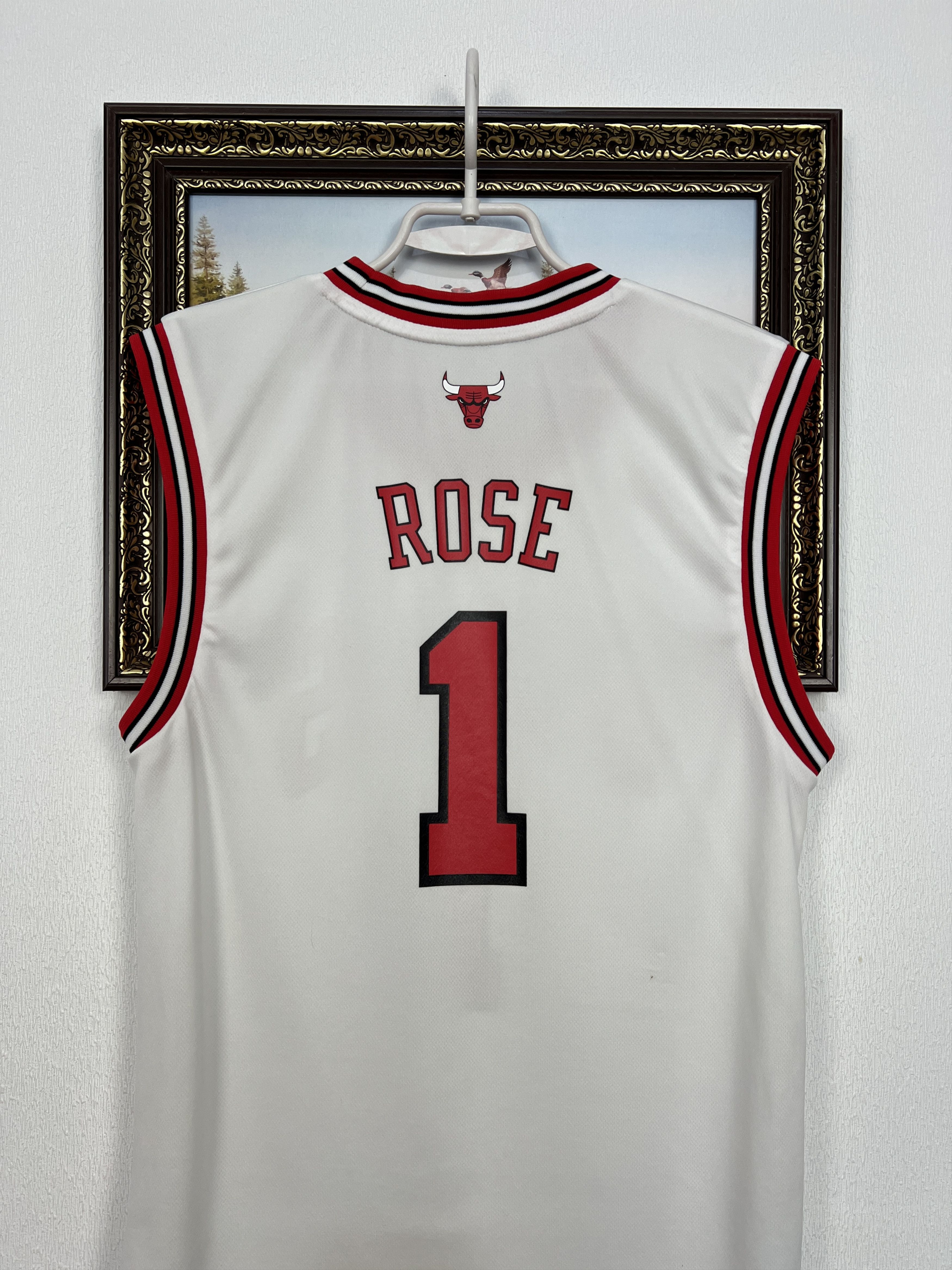Adidas Vintage Adidas Chicago Bulls NBA #1 Rose White Jersey Mens Size US S / EU 44-46 / 1 - 12 Thumbnail