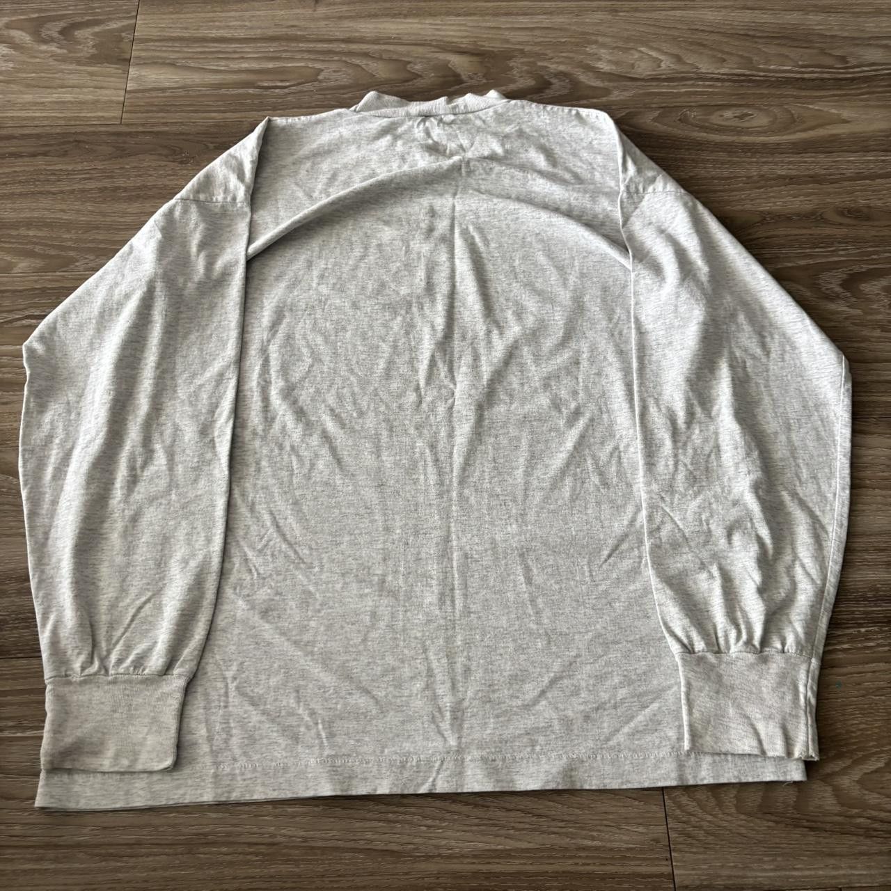Vintage Crazy Vintage 90s Grey Wolf Animal Nature Longsleeve Shirt! Fits L Size US L / EU 52-54 / 3 - 5 Thumbnail