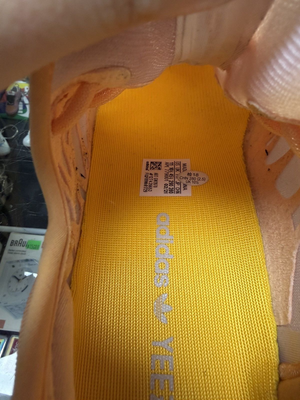 Yeezy Yeezy 350 ‘Mono Clay’ Size US 11 / EU 44 - 5 Thumbnail