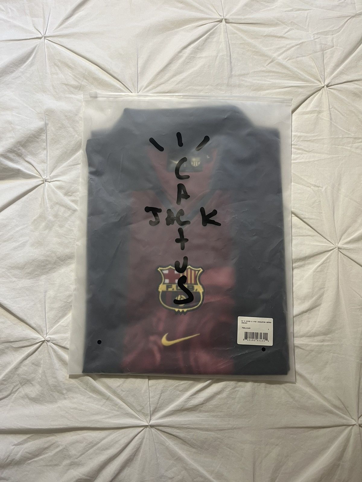 Nike × Travis Scott CJ X NIKE X FC BARCELONA RETRO 2000/01 HOME SKELETON JERSEY Size US L / EU 52-54 / 3 - 4 Thumbnail