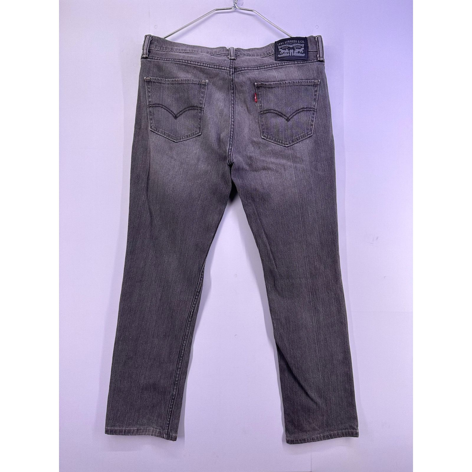 Levi's Vintage 2002 Levi’s Dark Gray Jeans Size w34 L30 straightfit Size US 34 / EU 50 - 8 Thumbnail