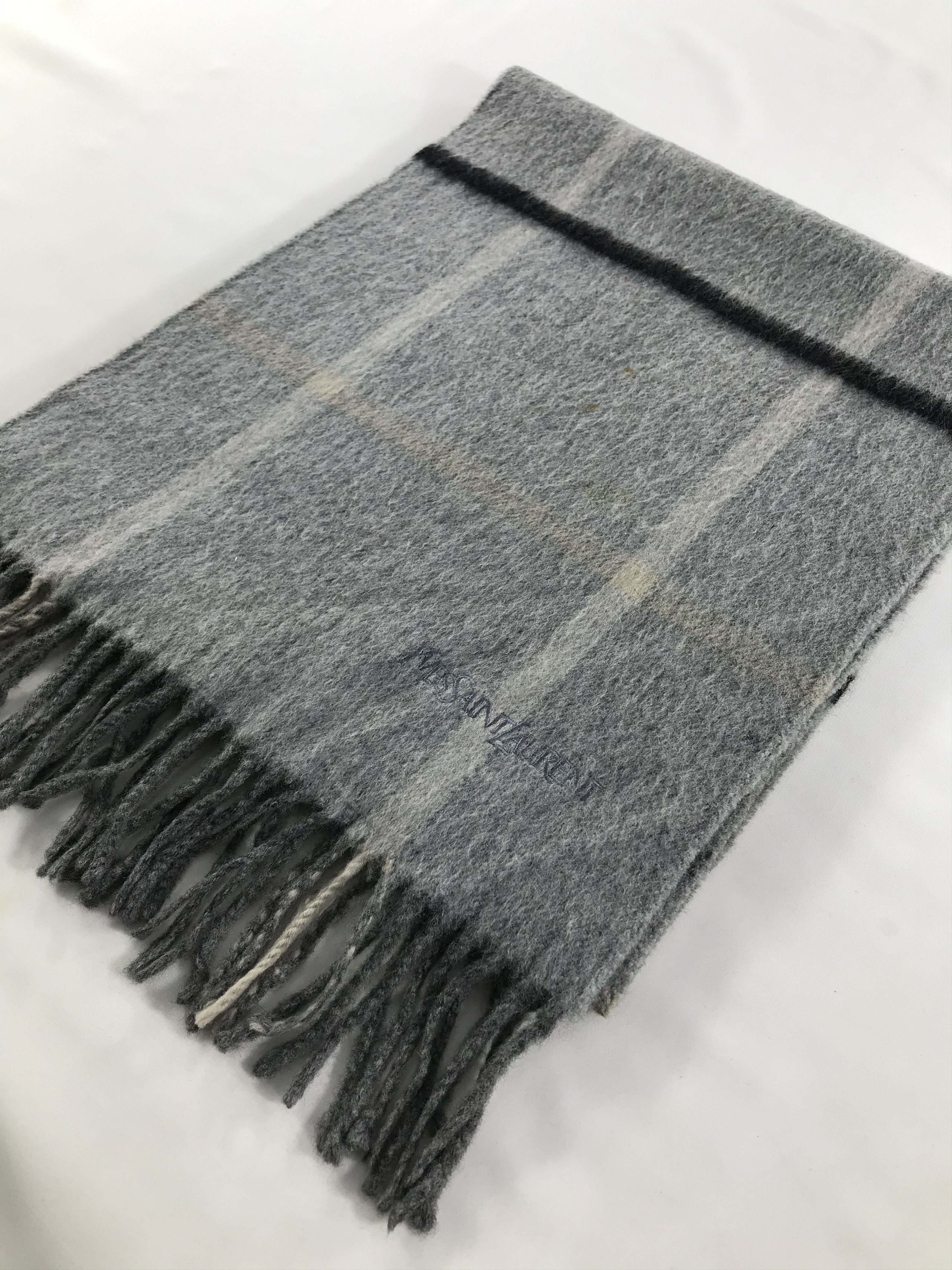 Yves Saint Laurent Vintage Yves Saint Laurent Scarf/Muffler/Neckwear MF1385 Size ONE SIZE - 3 Thumbnail