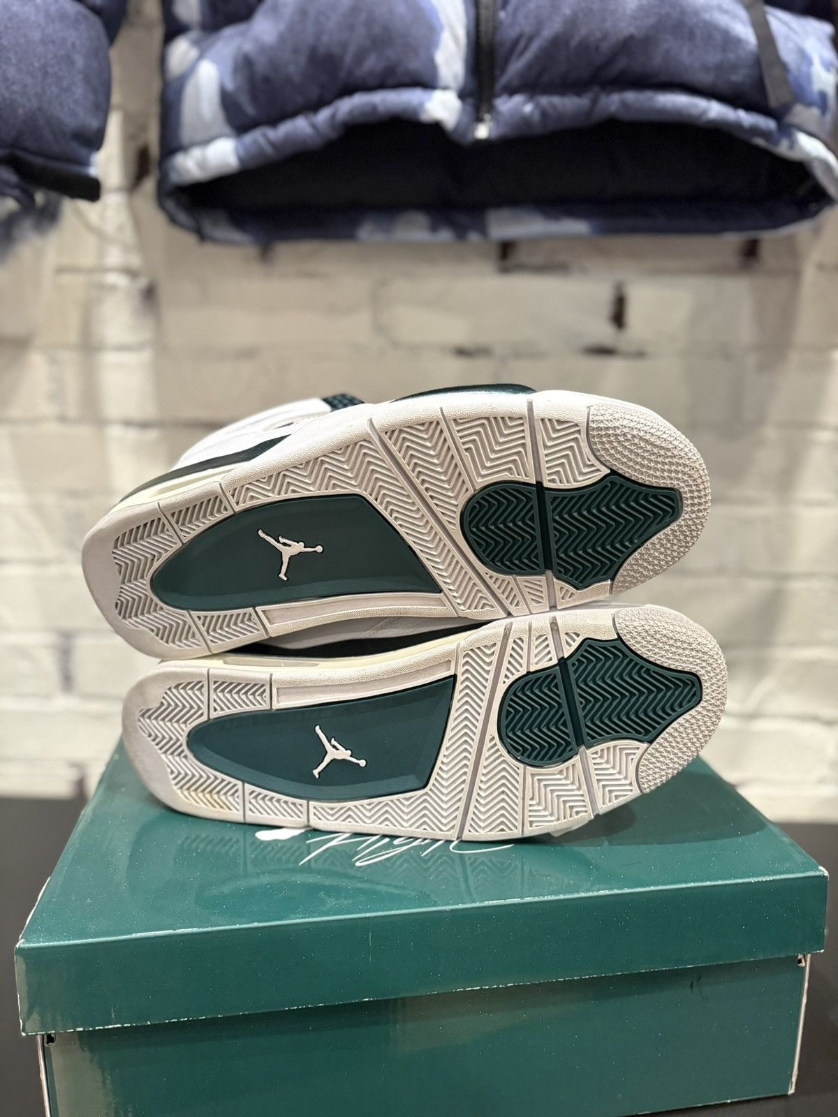 Jordan Brand Jordan 4 Retro Oxidized Green Clean OG Size 13 Size US 13 / EU 46 - 3 Thumbnail