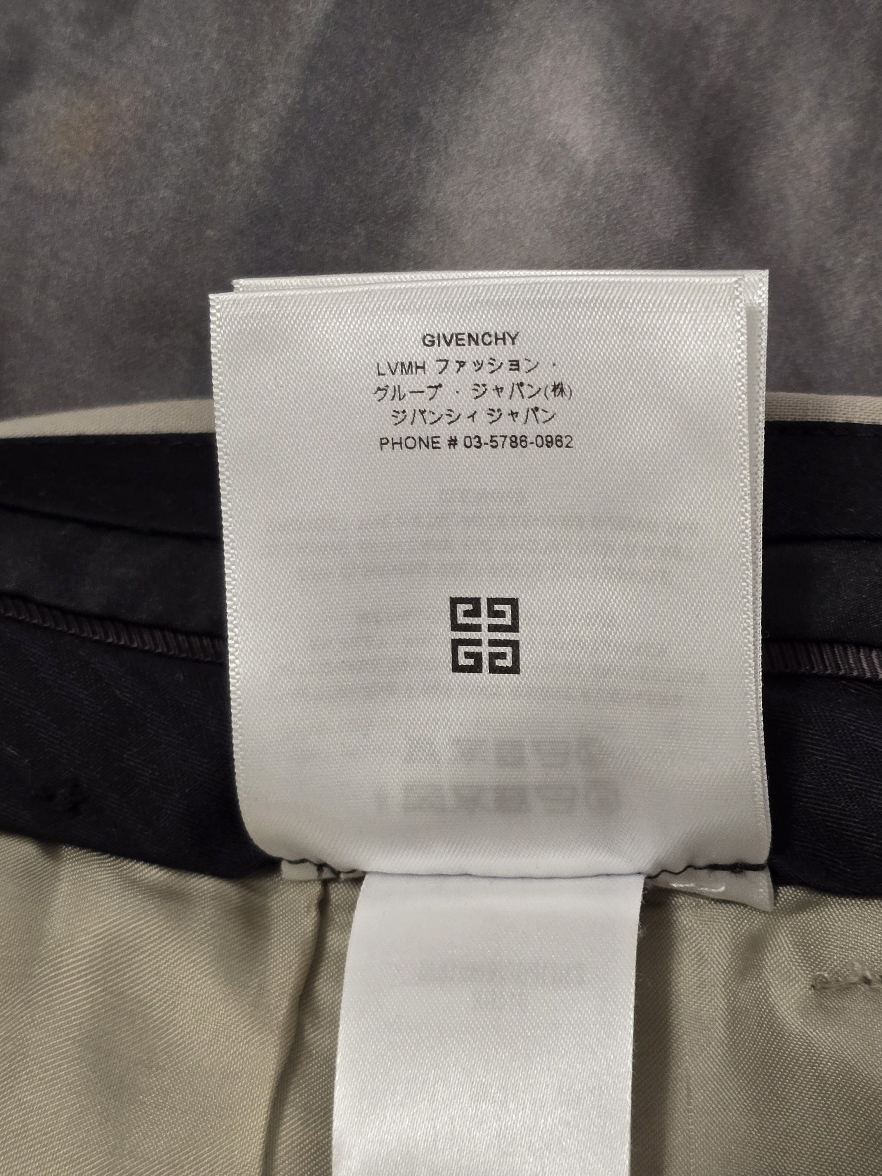 Givenchy Wool trousers with cutout detail Size 50R - 11 Thumbnail