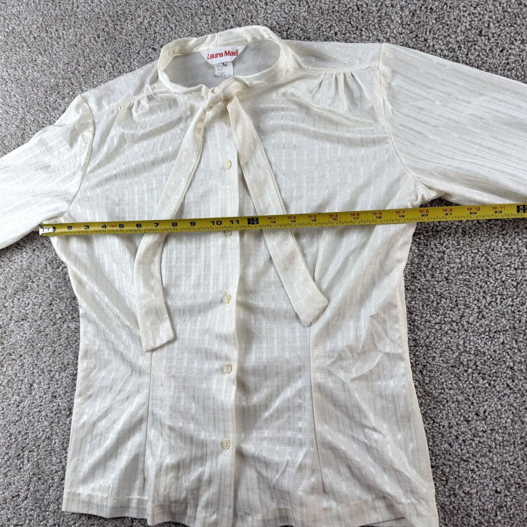 Vintage VINTAGE Laura Mae Blouse Womens 18 White Bow Tie Neck Sheer Long Sleeve USA Shirt Womens 18 White Bow Tie Neck Sheer Long Sleeve Blouse Size XXL / US 16-18 / IT 52-54 - 5 Thumbnail