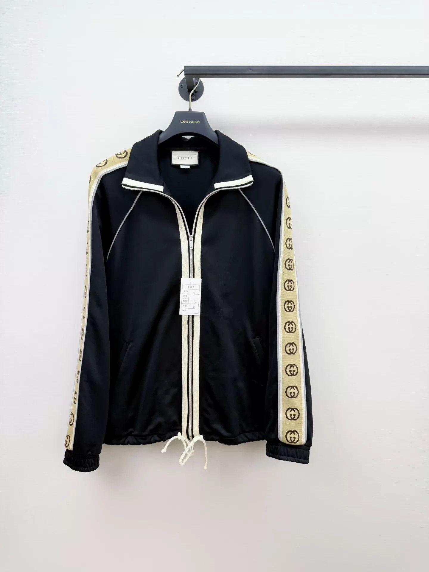 Gucci Gucci Knit Side Label Allover Varsity M Auth Worn 1x Size US M / EU 48-50 / 2 - 1 Thumbnail