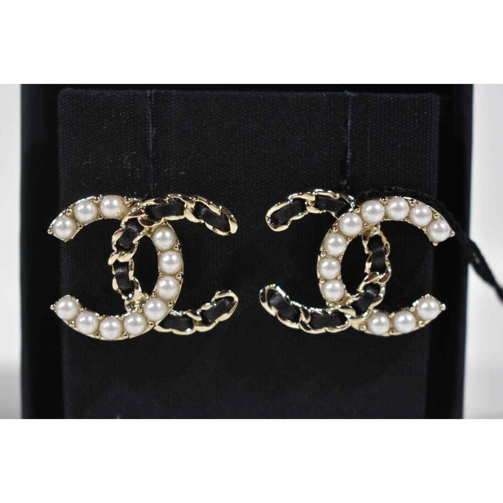 Chanel Chanel Pearl White Gold Black Drop Statement Stud Earrings Size ONE SIZE - 6 Thumbnail