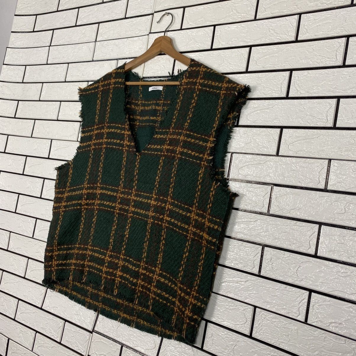 Japanese Brand Vintage Wool Vest Jacket Murua Tartan Design Issey Miyake Size US M / EU 48-50 / 2 - 3 Thumbnail