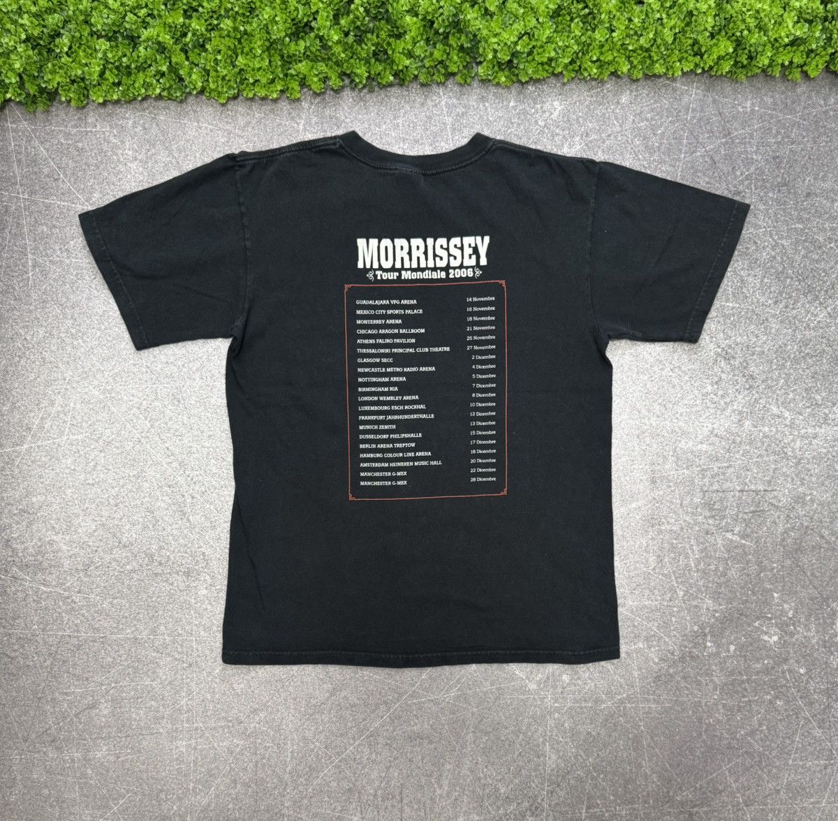 Band Tees Morrissey 2006 vintage rock band tour The Smiths tee Size US M / EU 48-50 / 2 - 2 Thumbnail