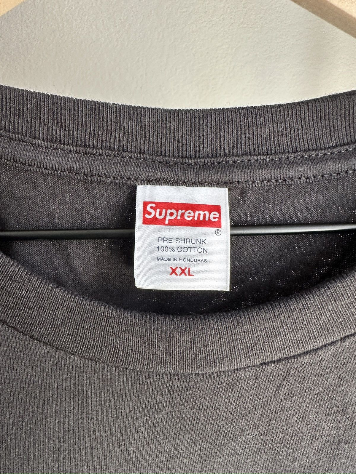 Supreme Playboi Carti Tee FW25 Size US XXL / EU 58 / 5 - 4 Thumbnail