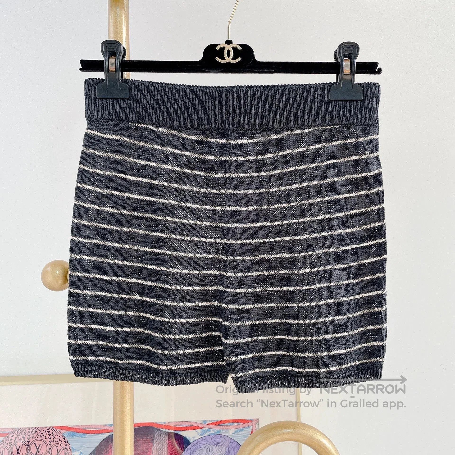 Brunello Cucinelli Brunello Cucinelli Black Striped Sequin Shorts. Size US 26 / EU 42 - 1 Thumbnail