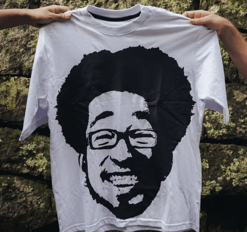 Japanese Brand Vintage Street Hip Hop Portrait Printed T-shirt Size US S / EU 44-46 / 1 - 3 Thumbnail